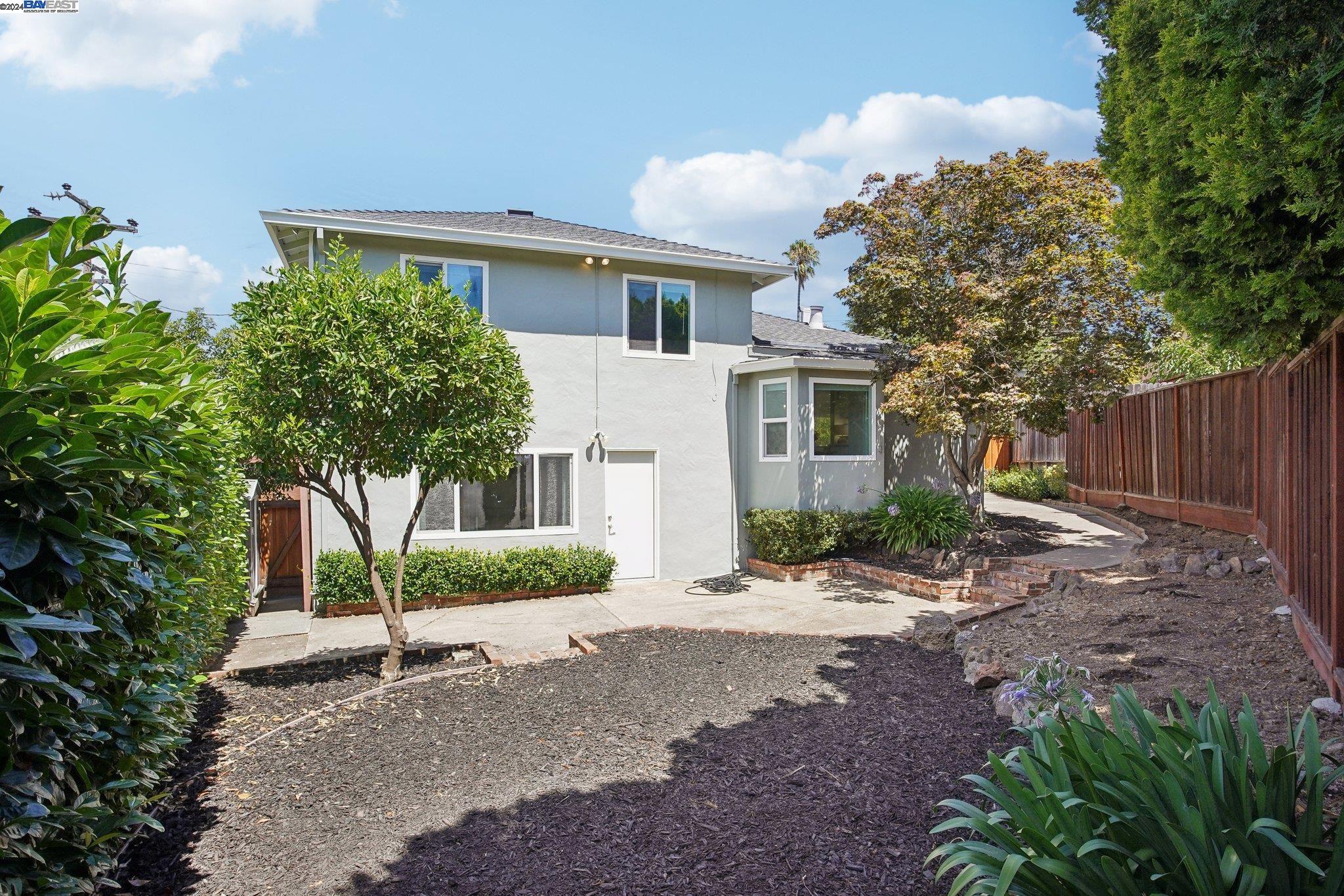 3643 Northwood Dr
