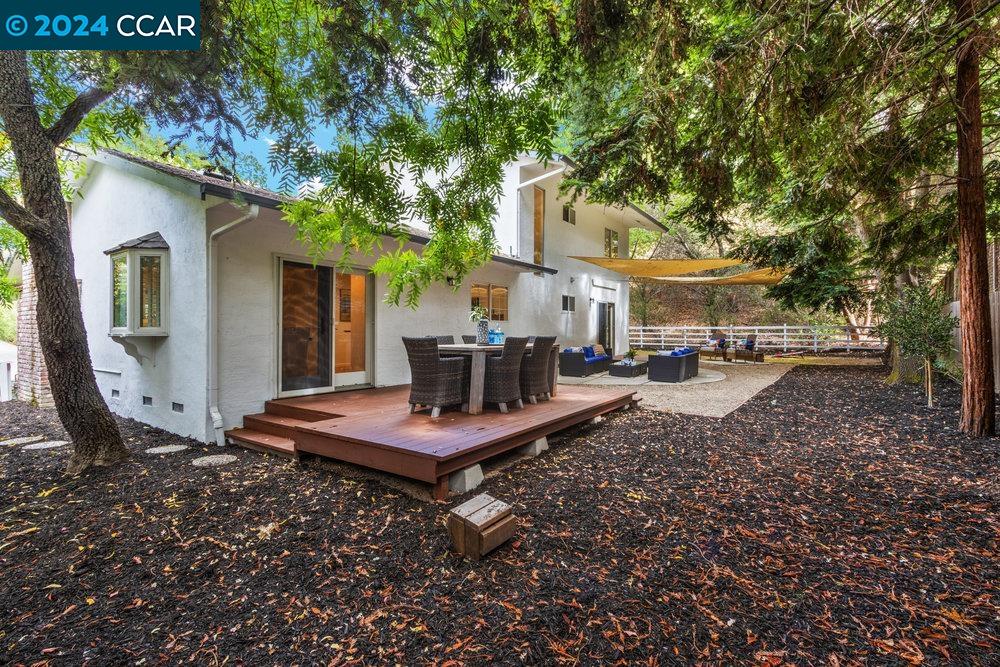 101 Panoramic Way