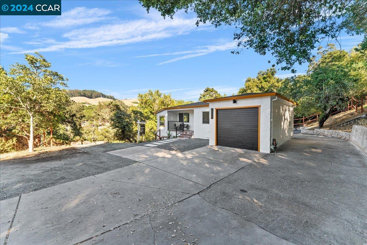 6067 Dimm Way