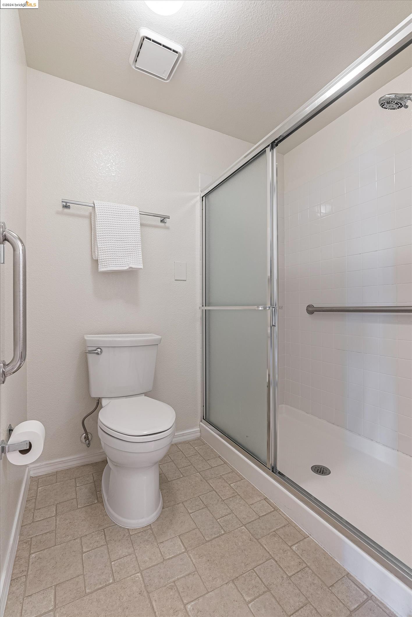 1840 Tice Creek Dr # 2417