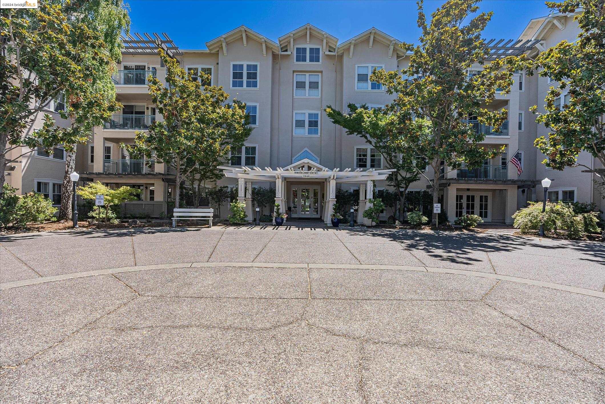 1840 Tice Creek Dr # 2417