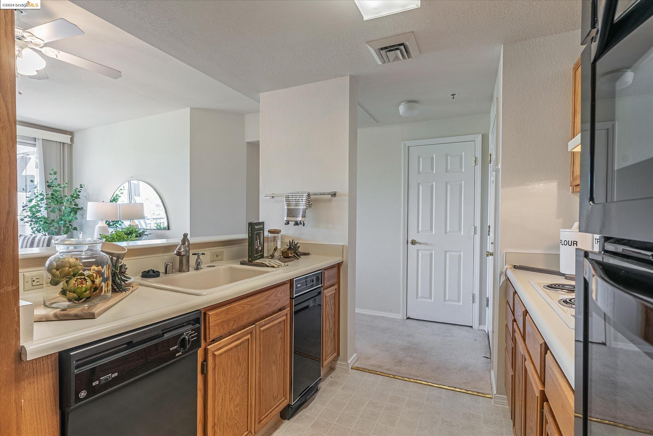 1840 Tice Creek Dr # 2417