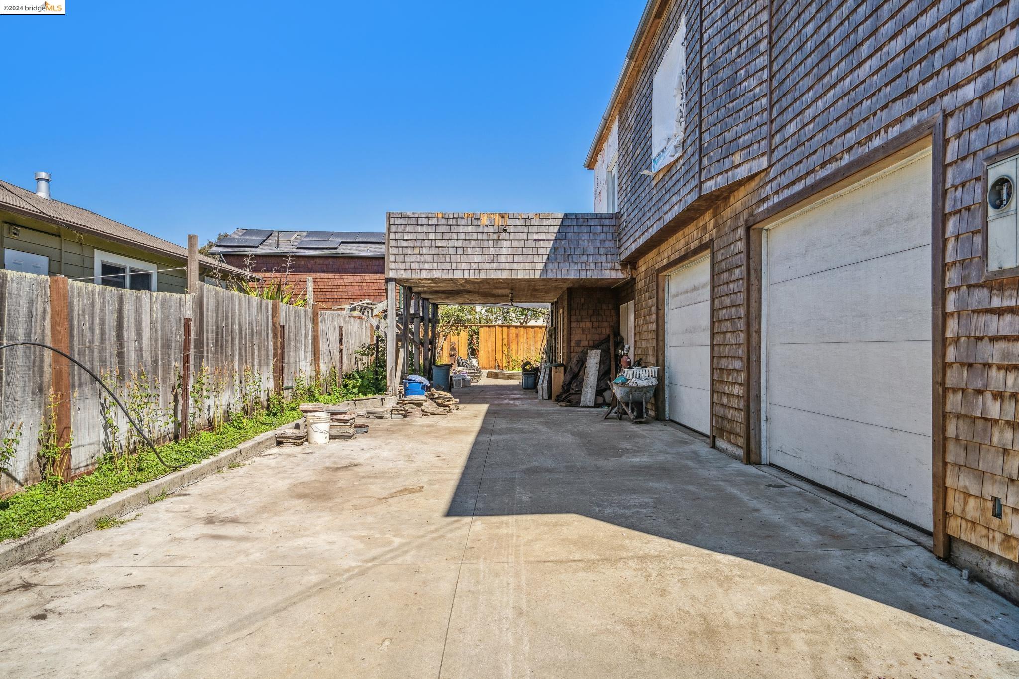 1513 Belvedere Ave