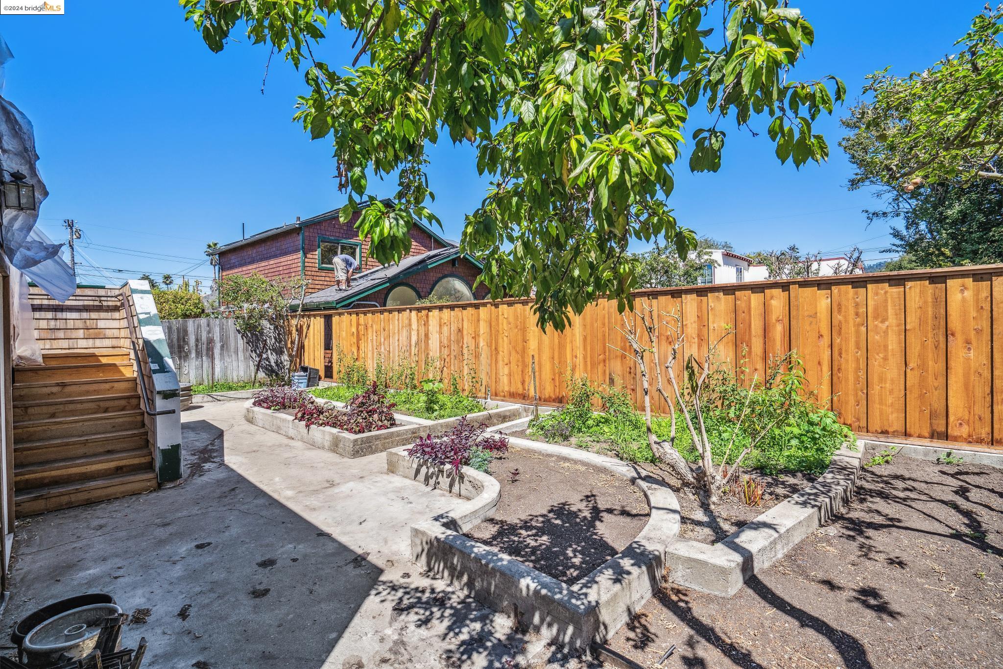 1513 Belvedere Ave