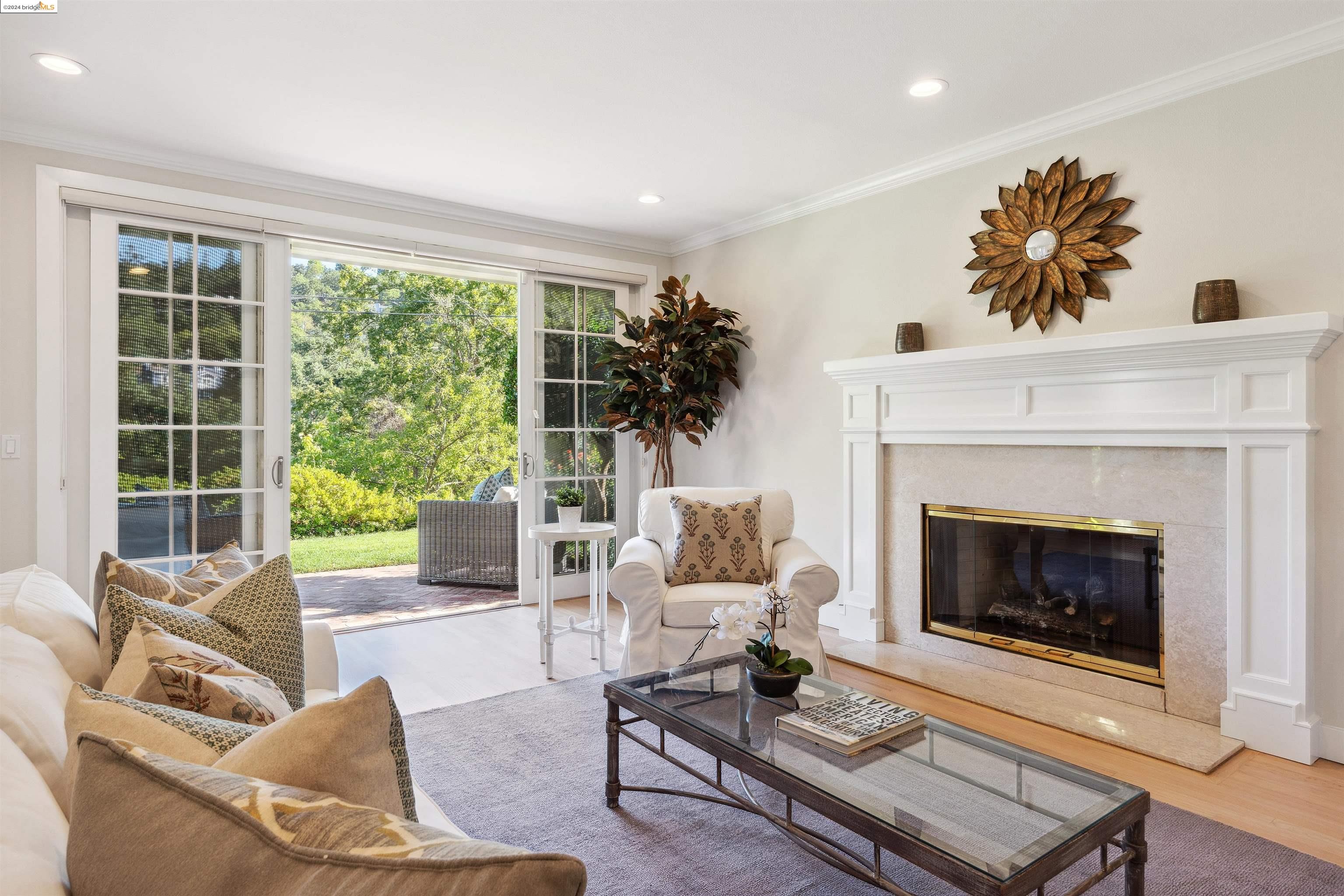 232 Camino Sobrante