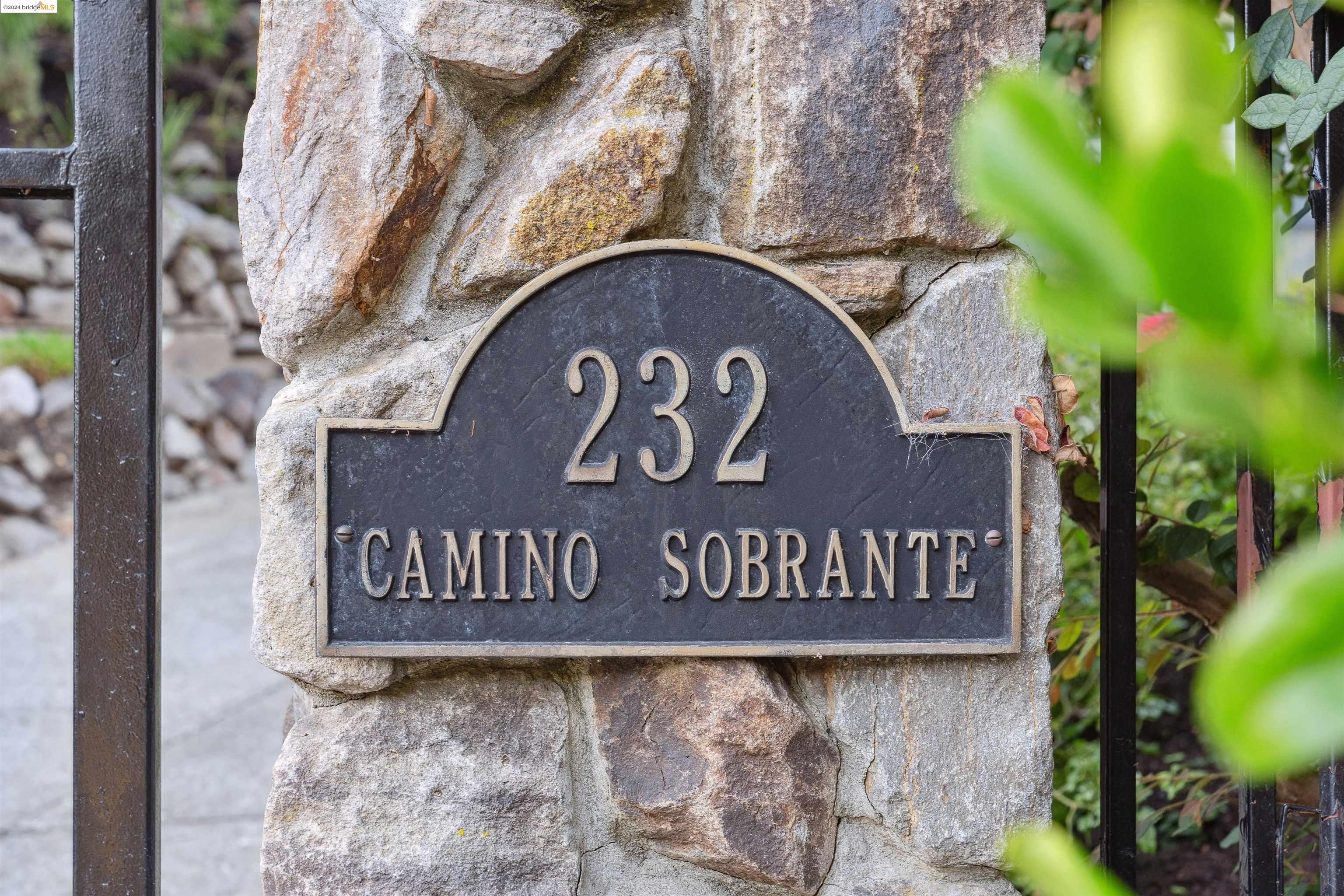 232 Camino Sobrante
