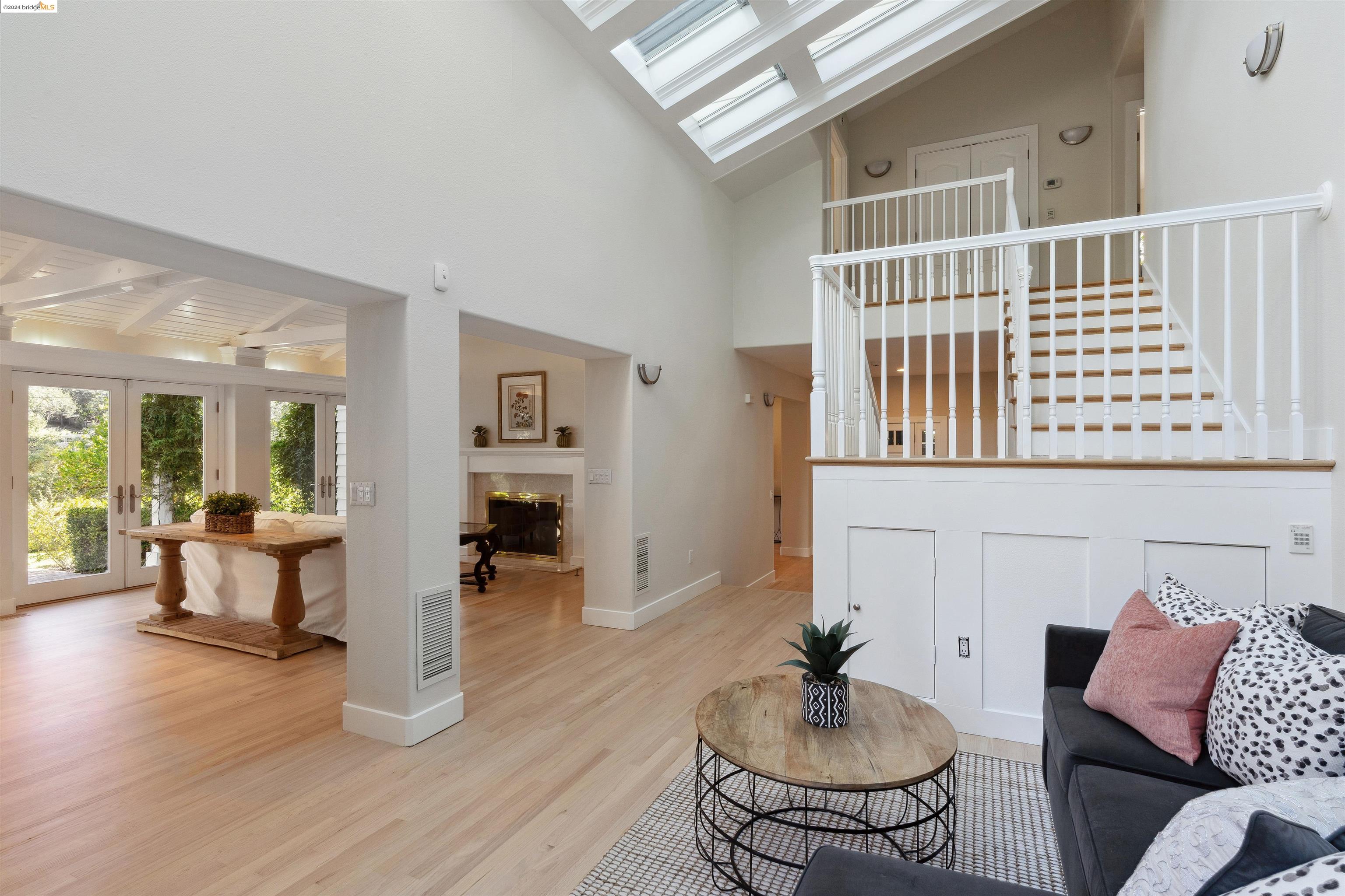 232 Camino Sobrante