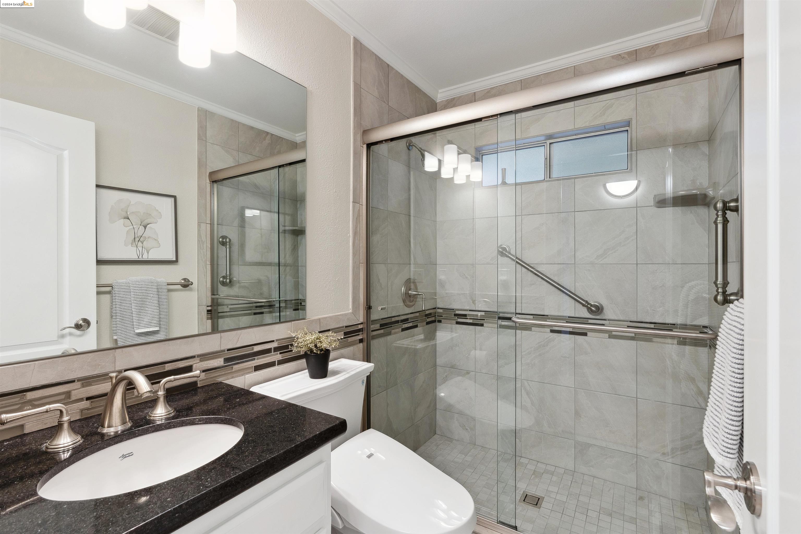 232 Camino Sobrante