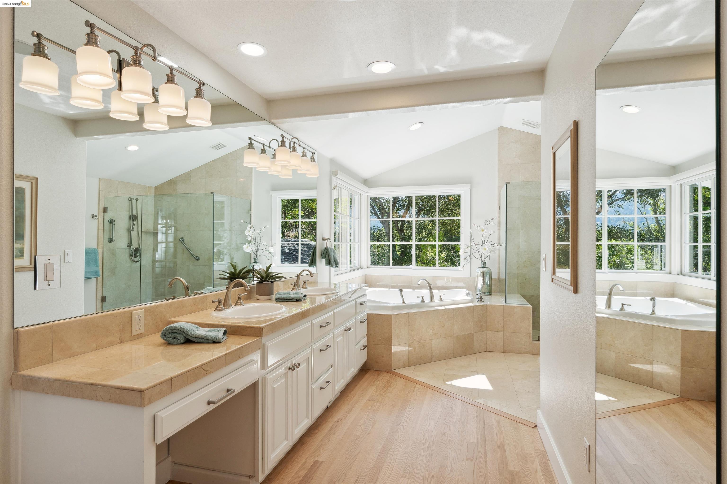 232 Camino Sobrante