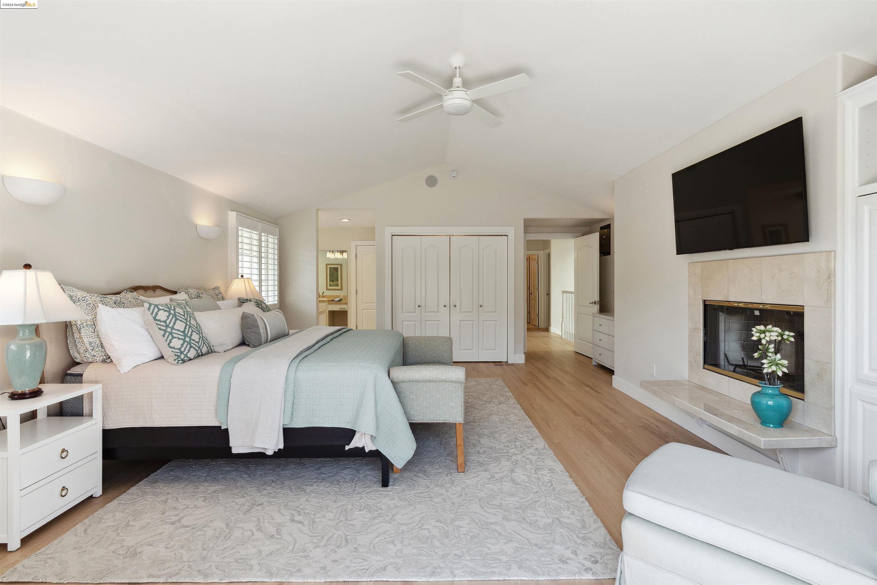 232 Camino Sobrante