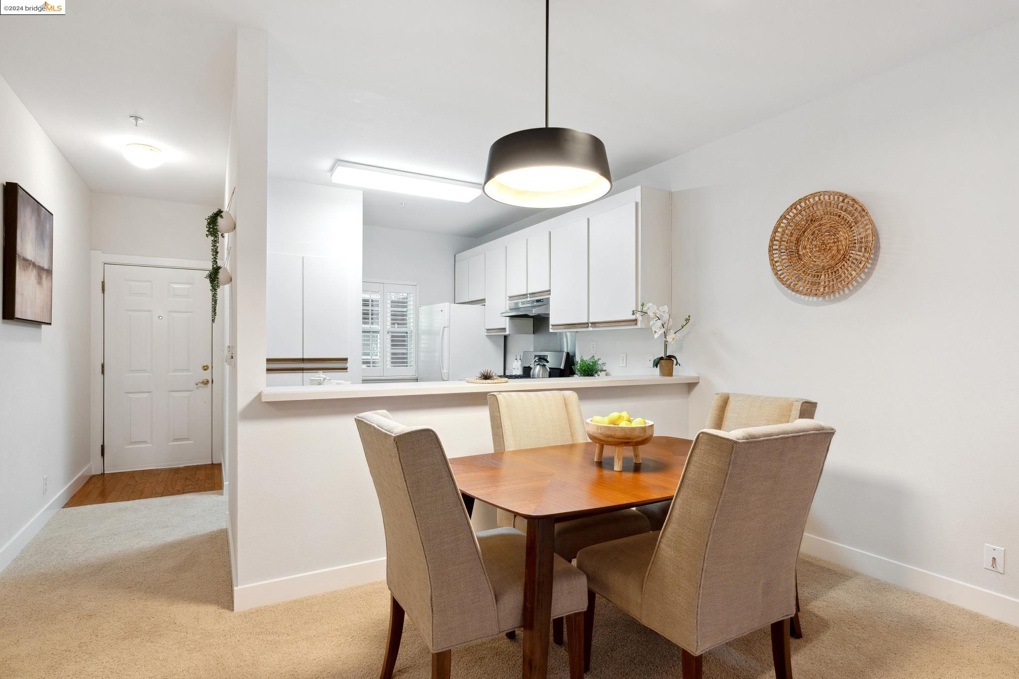 1708 Lexington Ave # 7