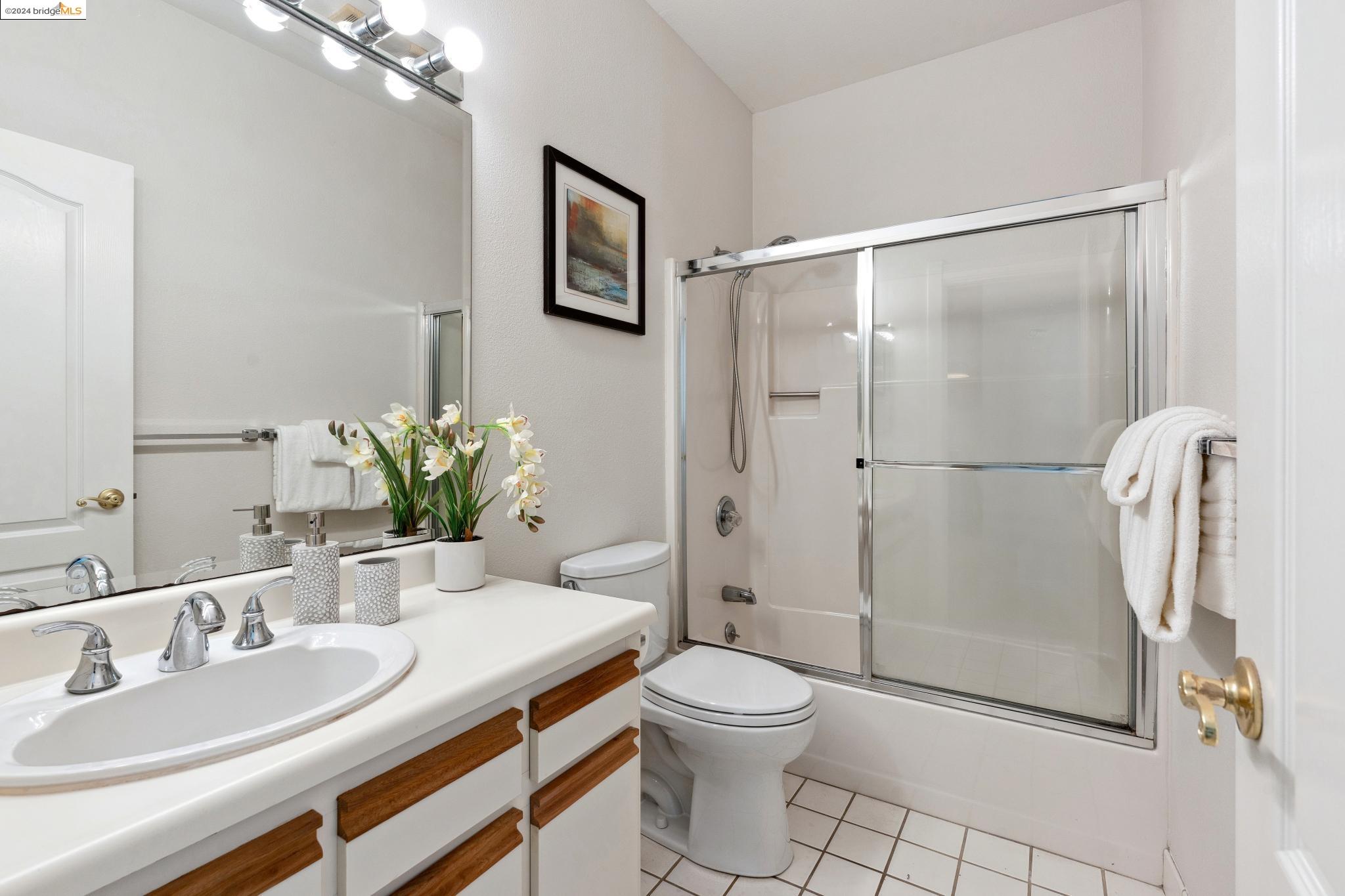 1708 Lexington Ave # 7