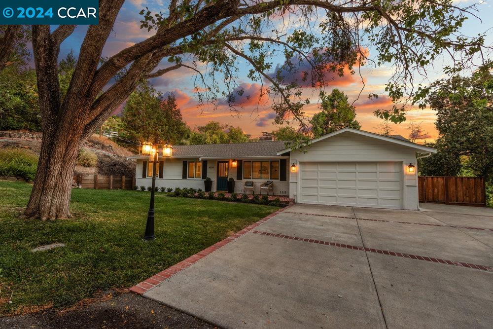 3303 Berta Ln