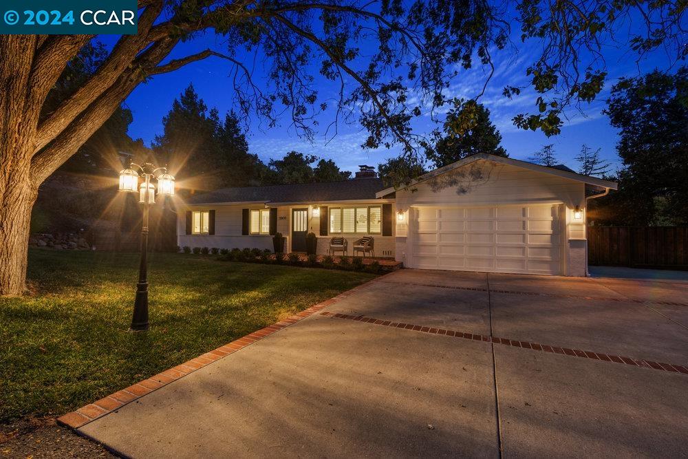 3303 Berta Ln