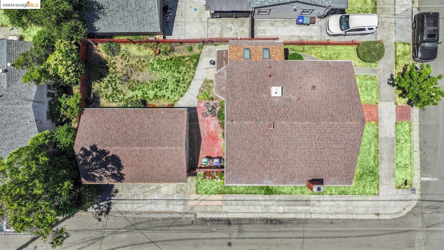 3030 Clinton Ave