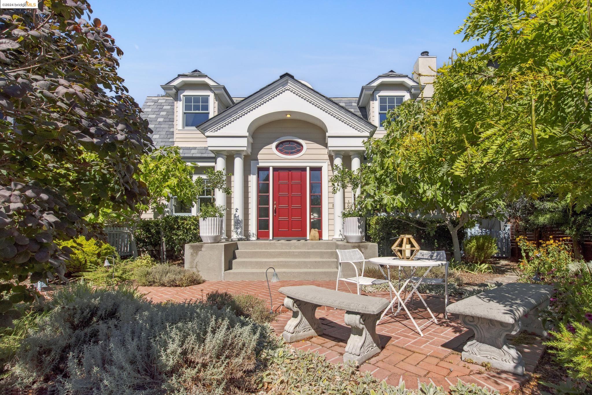 958 Leo Way