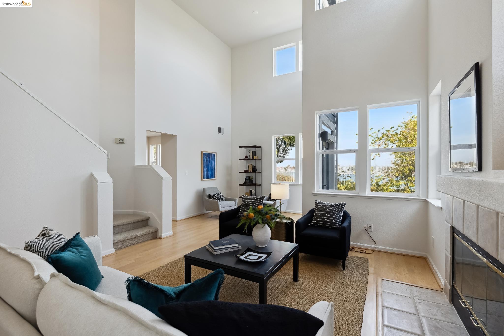 31 Sandpoint Dr