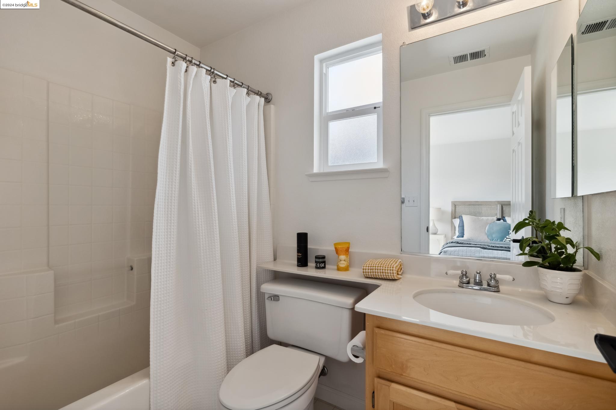 31 Sandpoint Dr