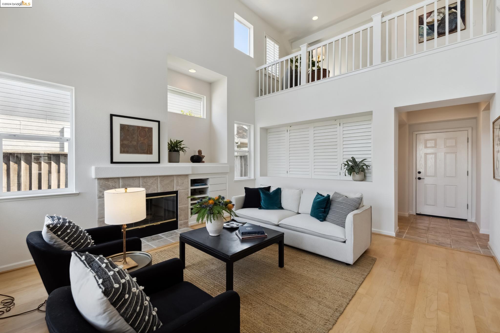 31 Sandpoint Dr