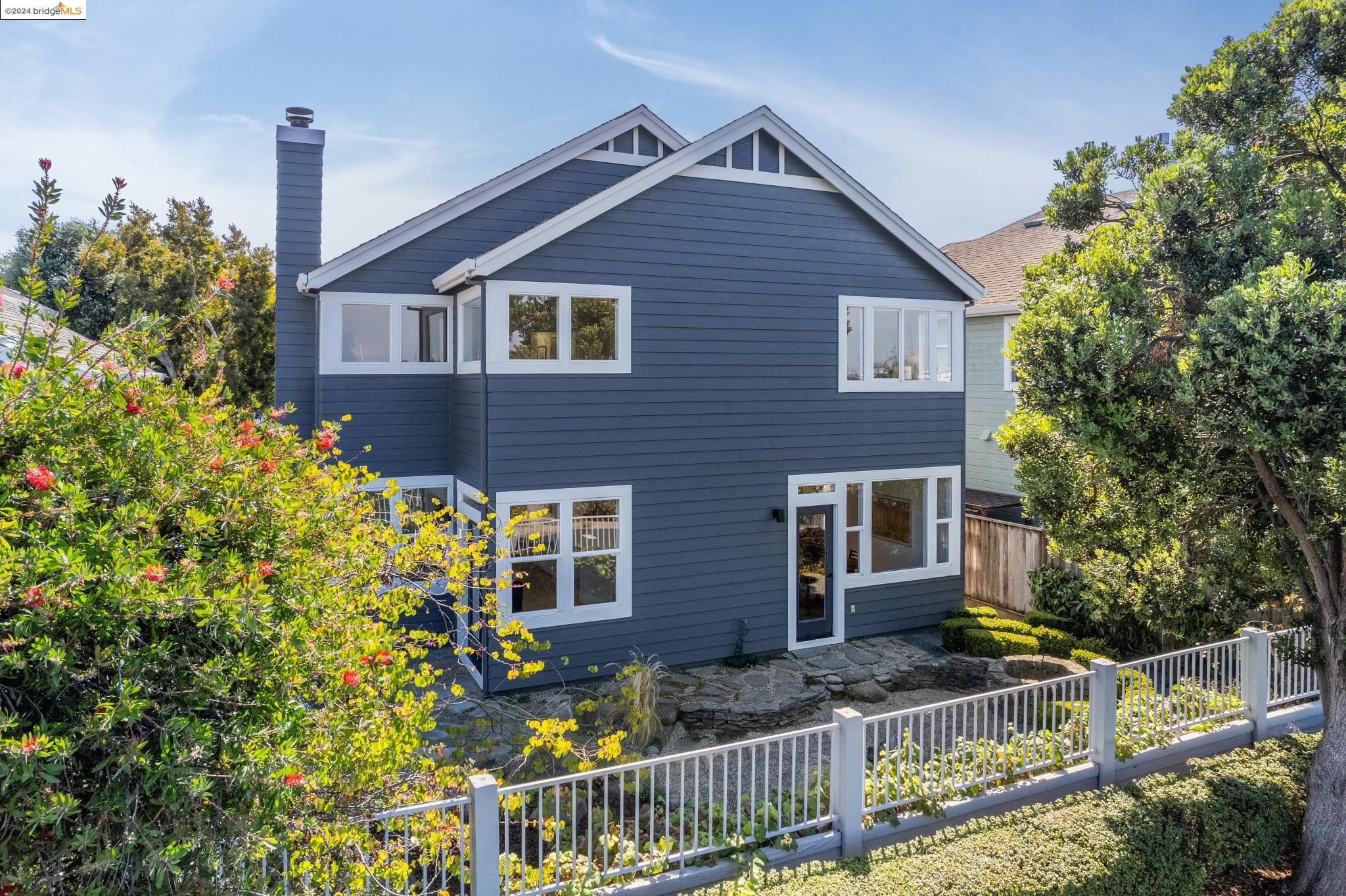 31 Sandpoint Dr