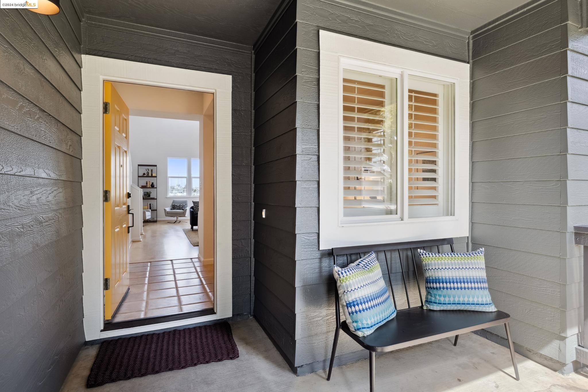 31 Sandpoint Dr