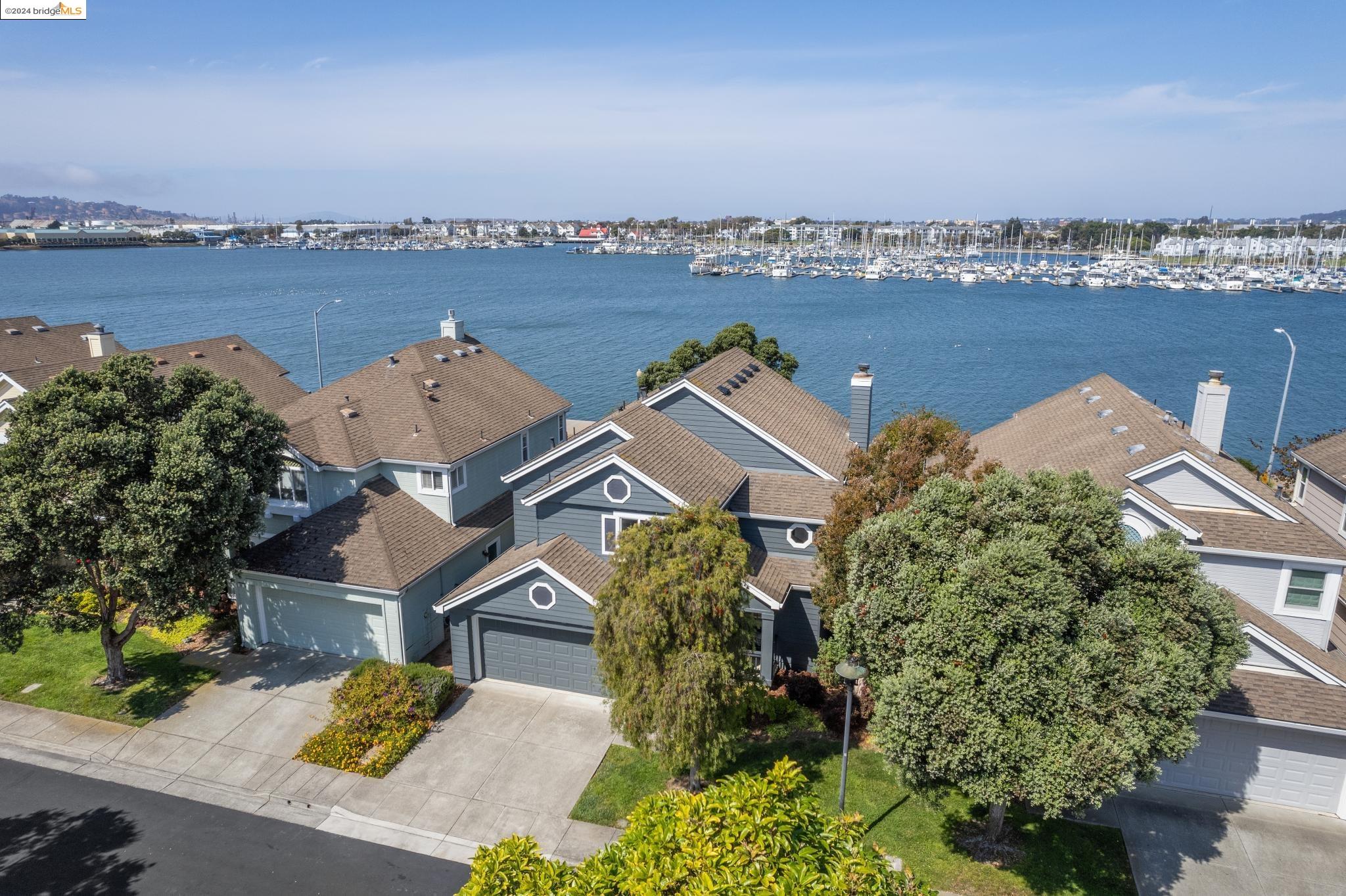 31 Sandpoint Dr