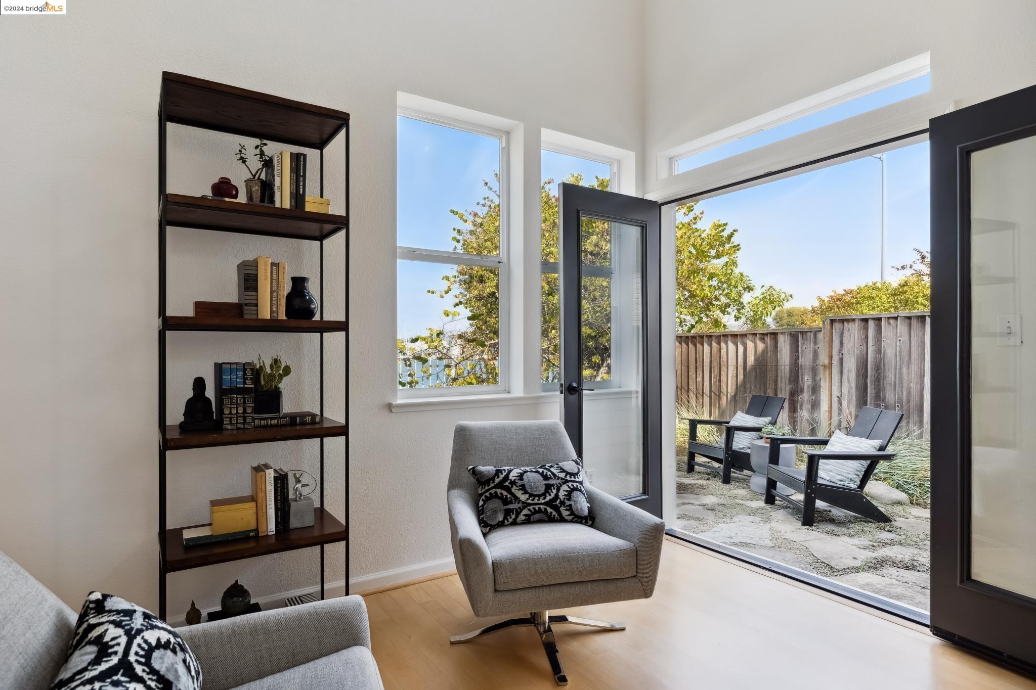 31 Sandpoint Dr