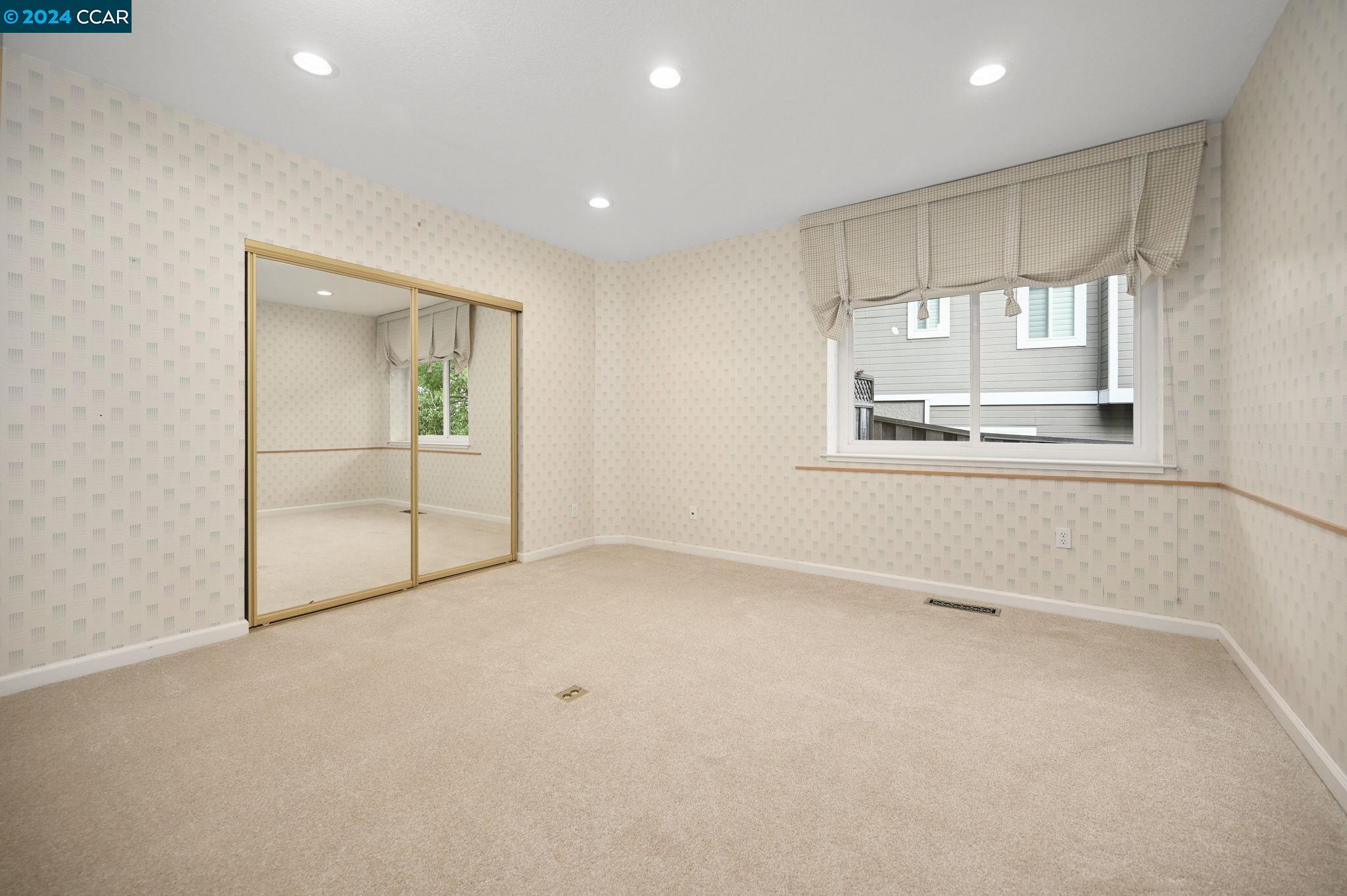 204 Netherby Pl