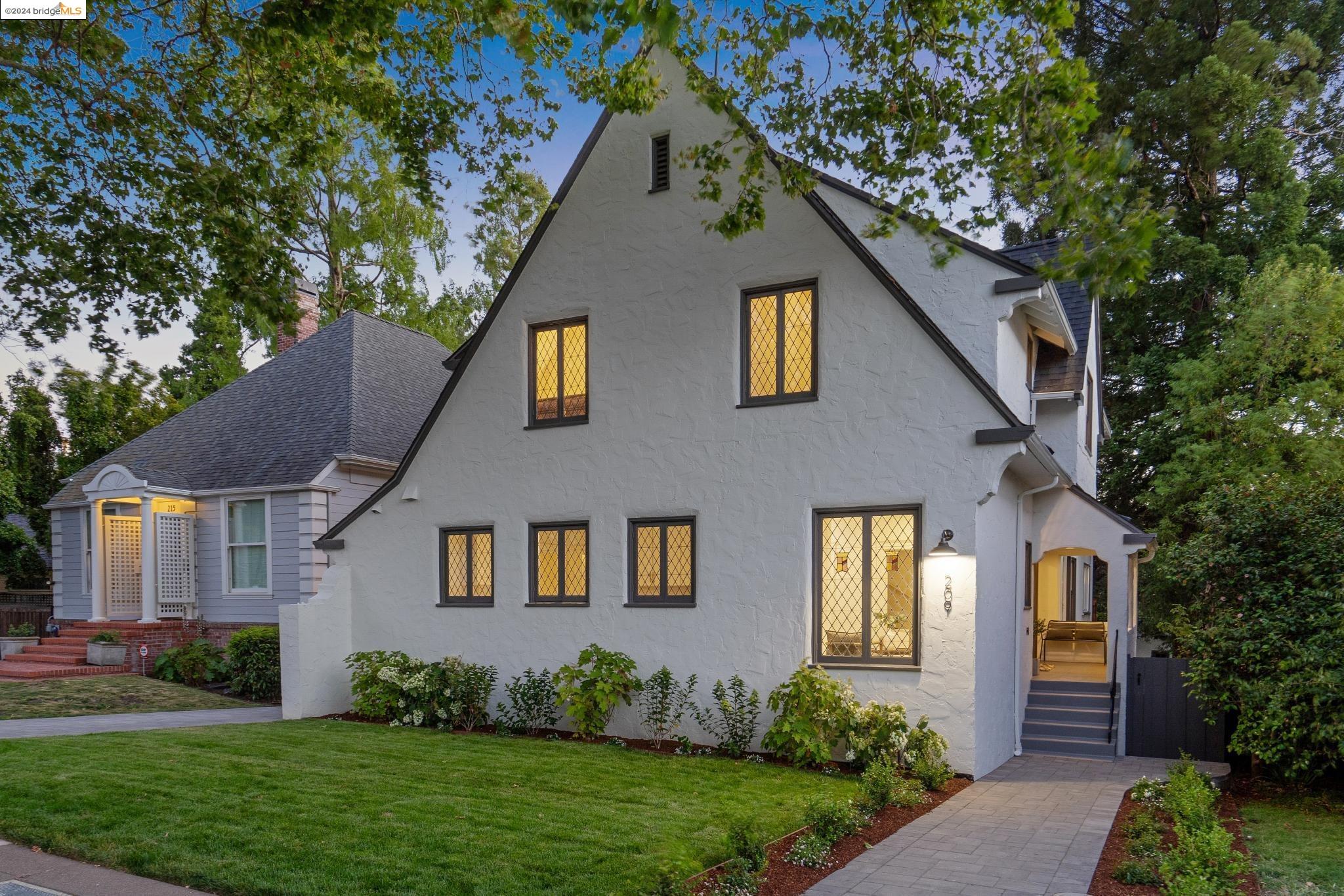 209 Highland Avenue