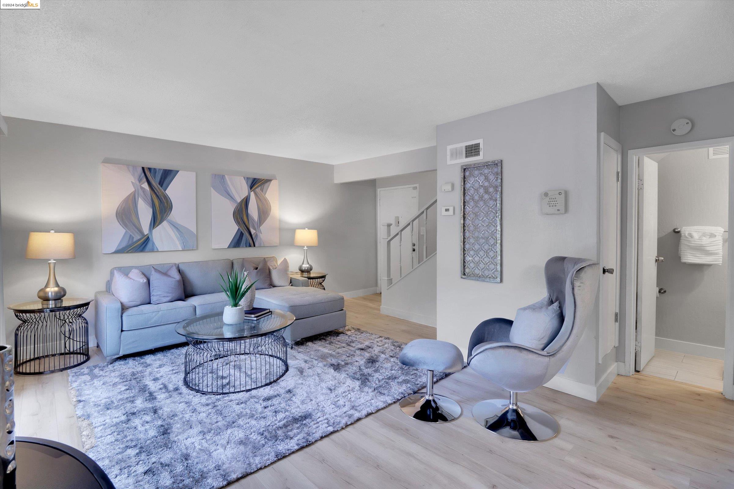 2043 Sierra Rd # 3
