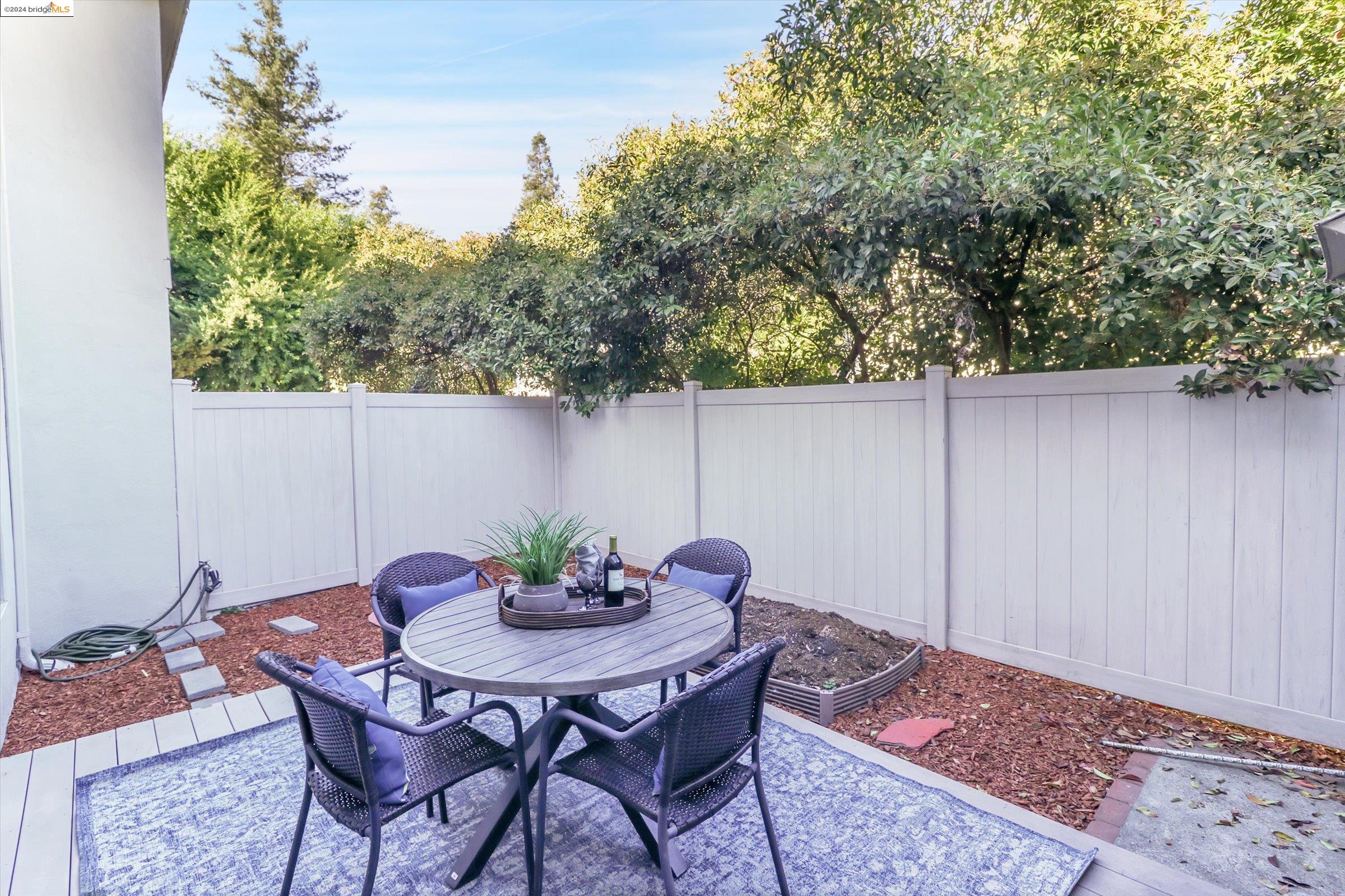 2043 Sierra Rd # 3