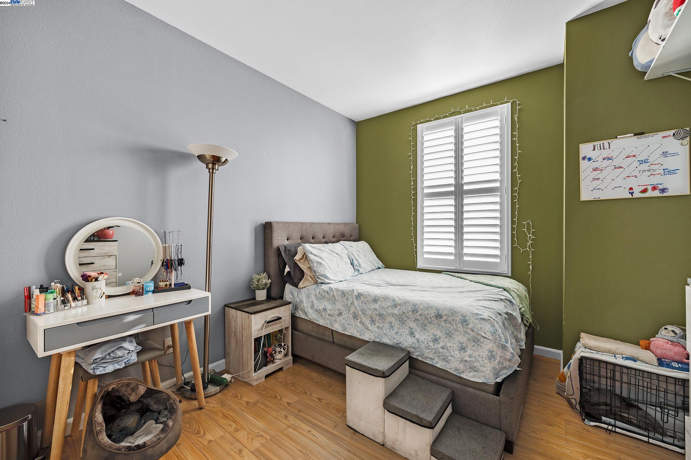 56 Picasso Ct