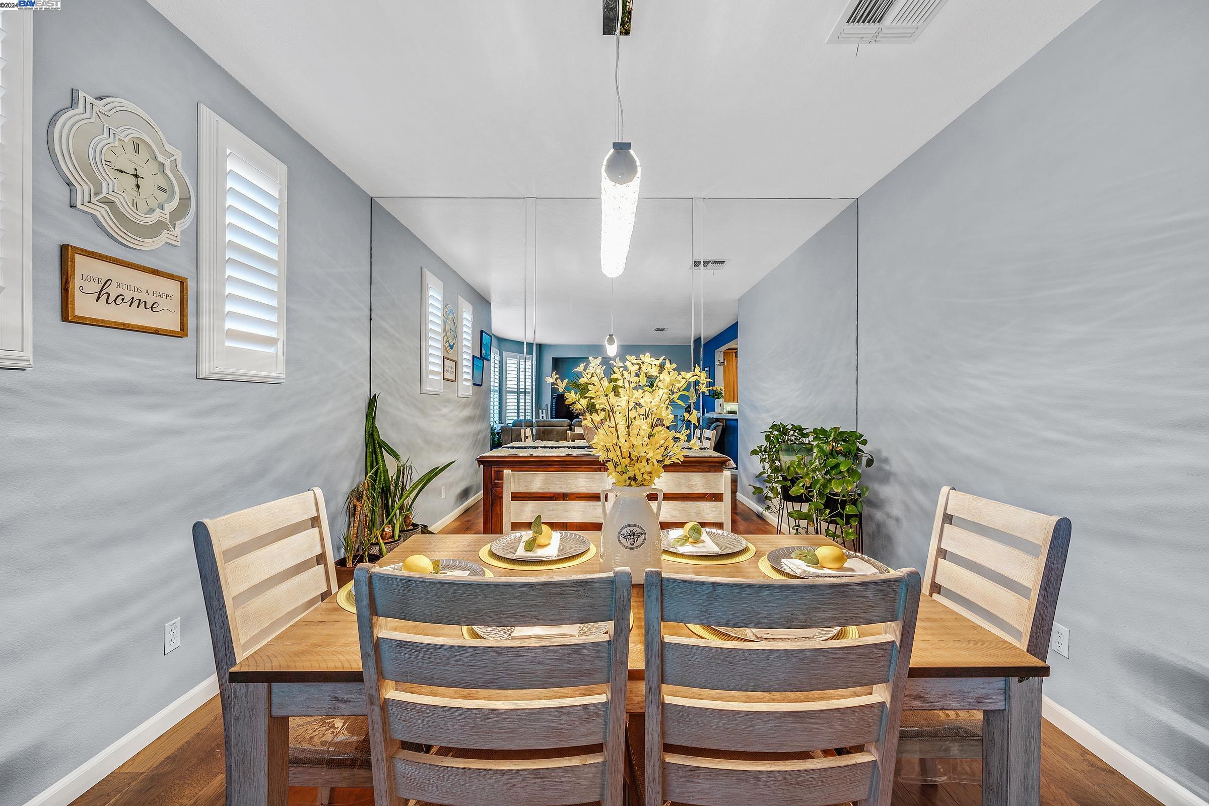 56 Picasso Ct