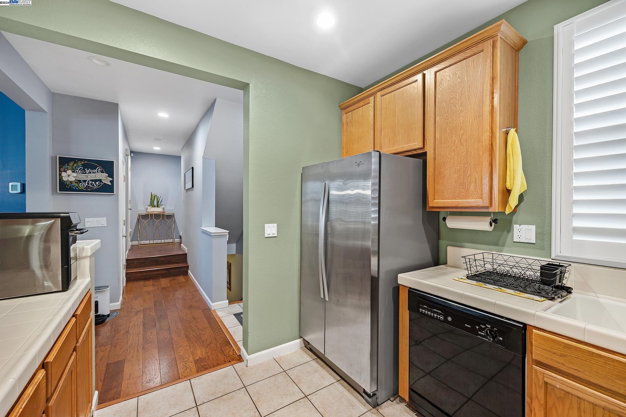 56 Picasso Ct