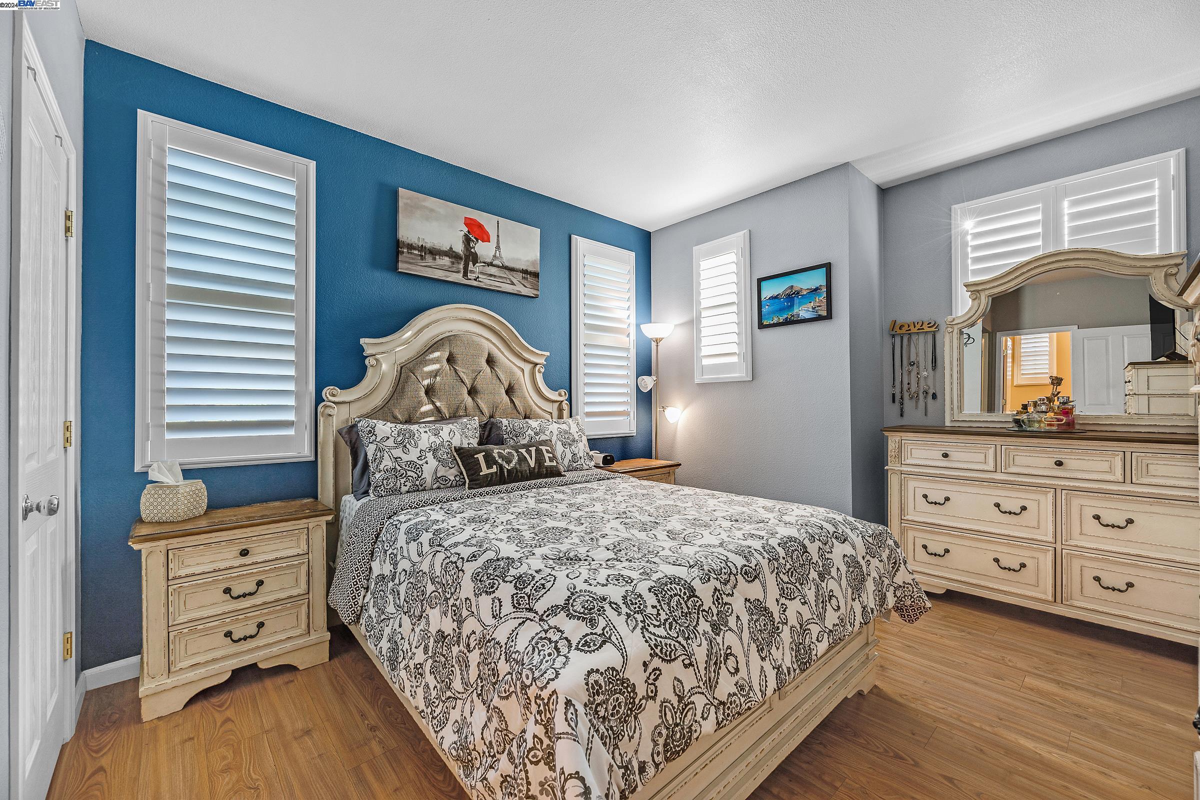 56 Picasso Ct
