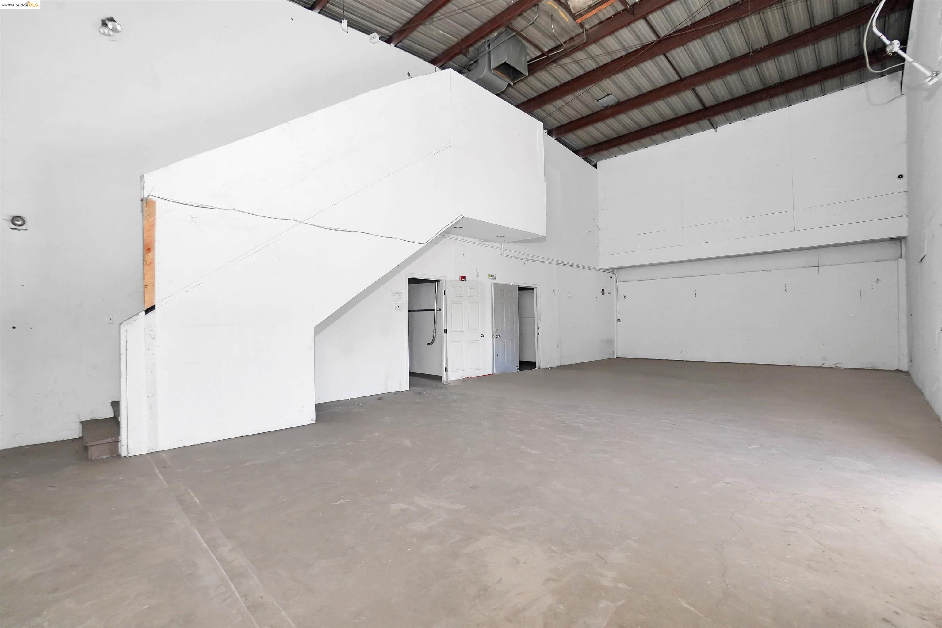 900 75Th Ave, Oakland