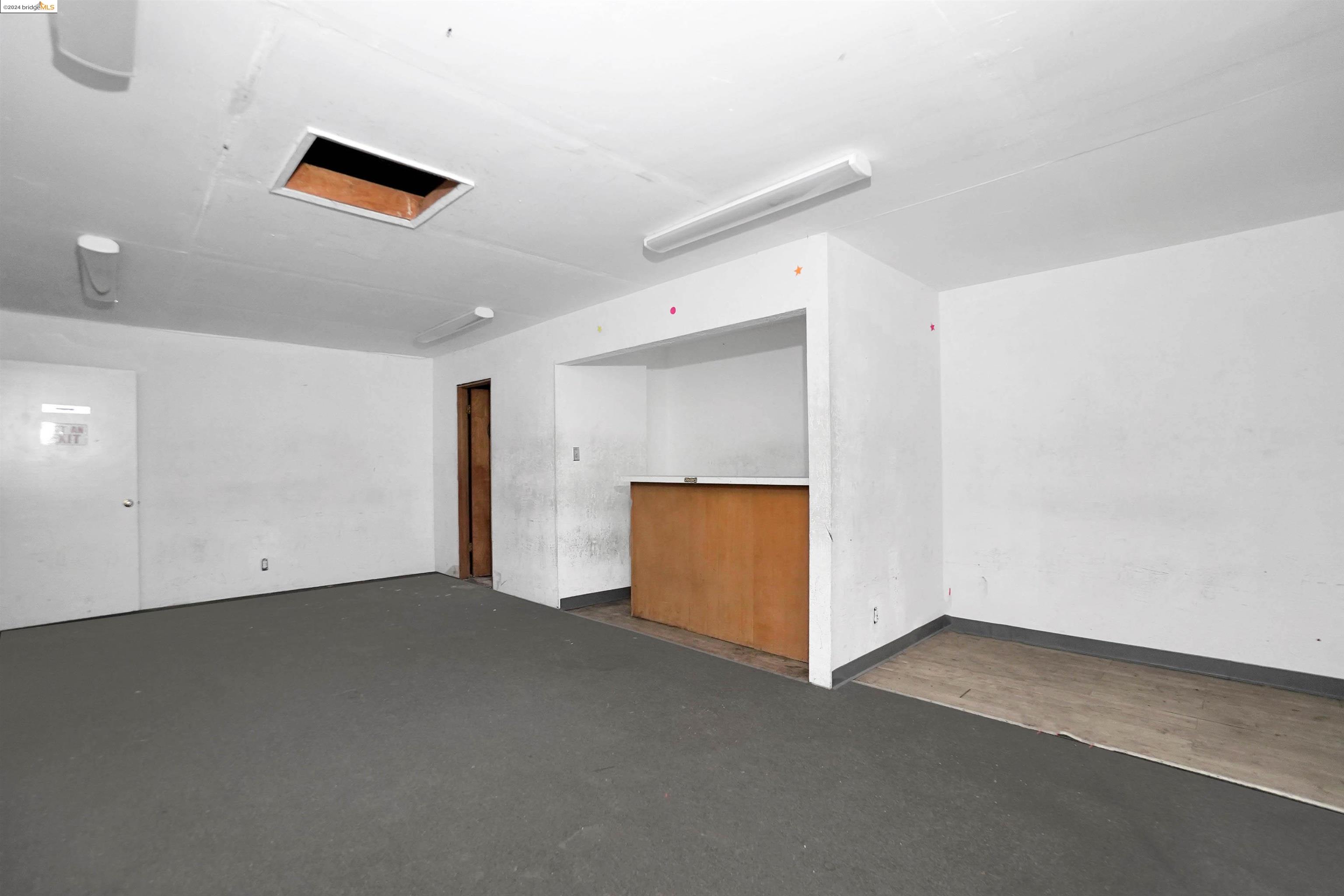 900 75Th Ave, Oakland