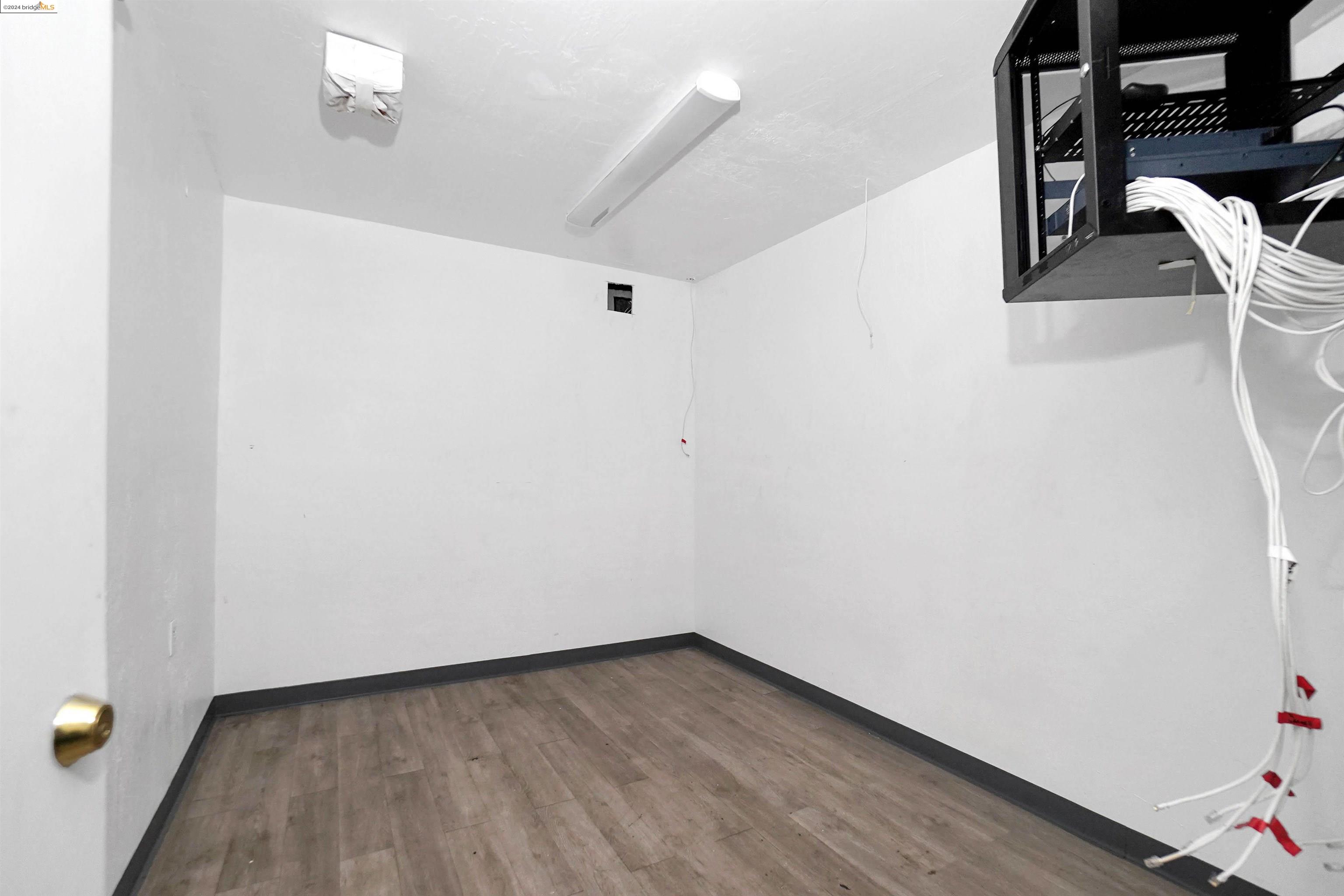 900 75Th Ave, Oakland