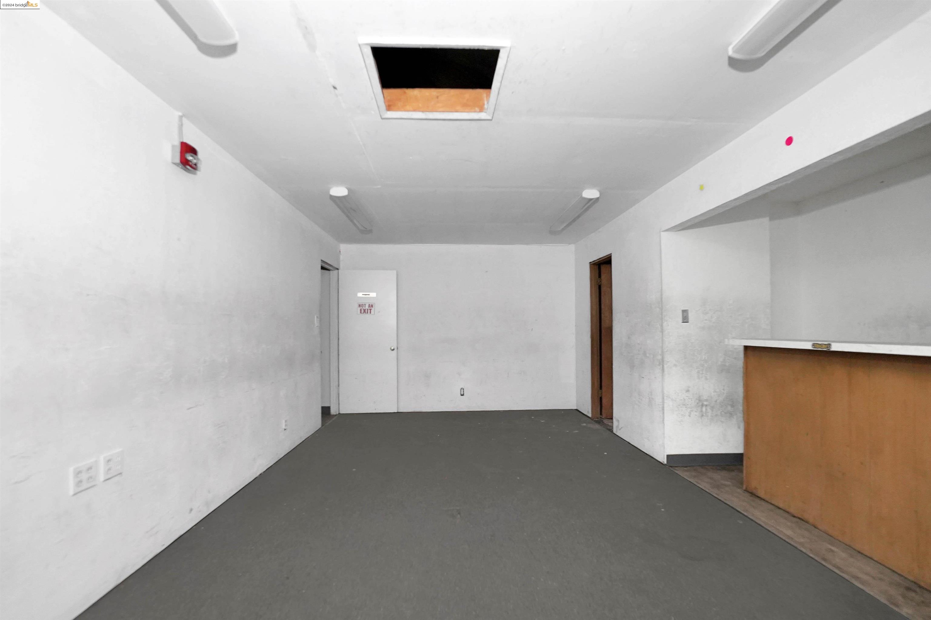 900 75Th Ave, Oakland