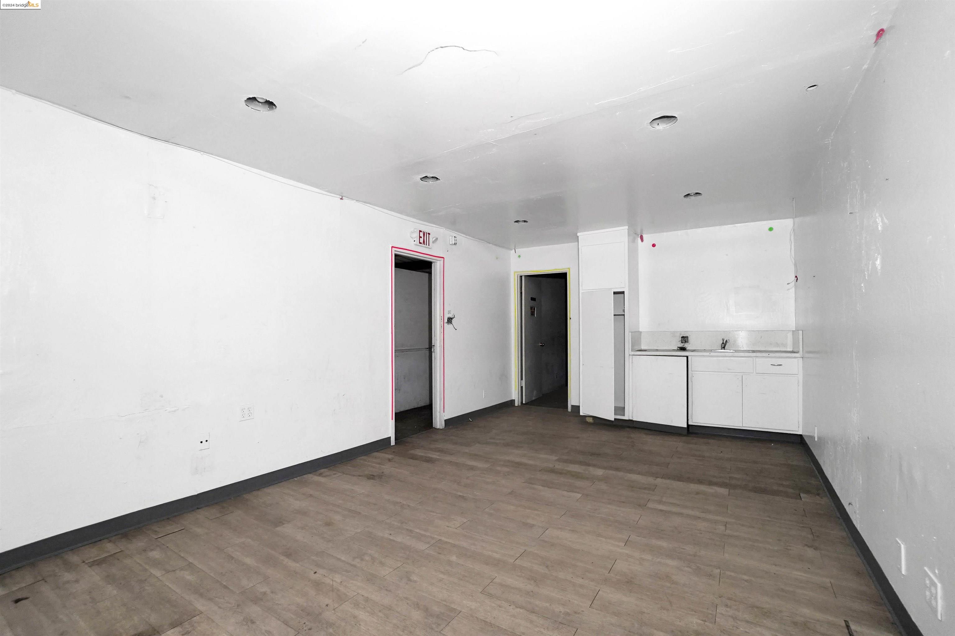 900 75Th Ave, Oakland