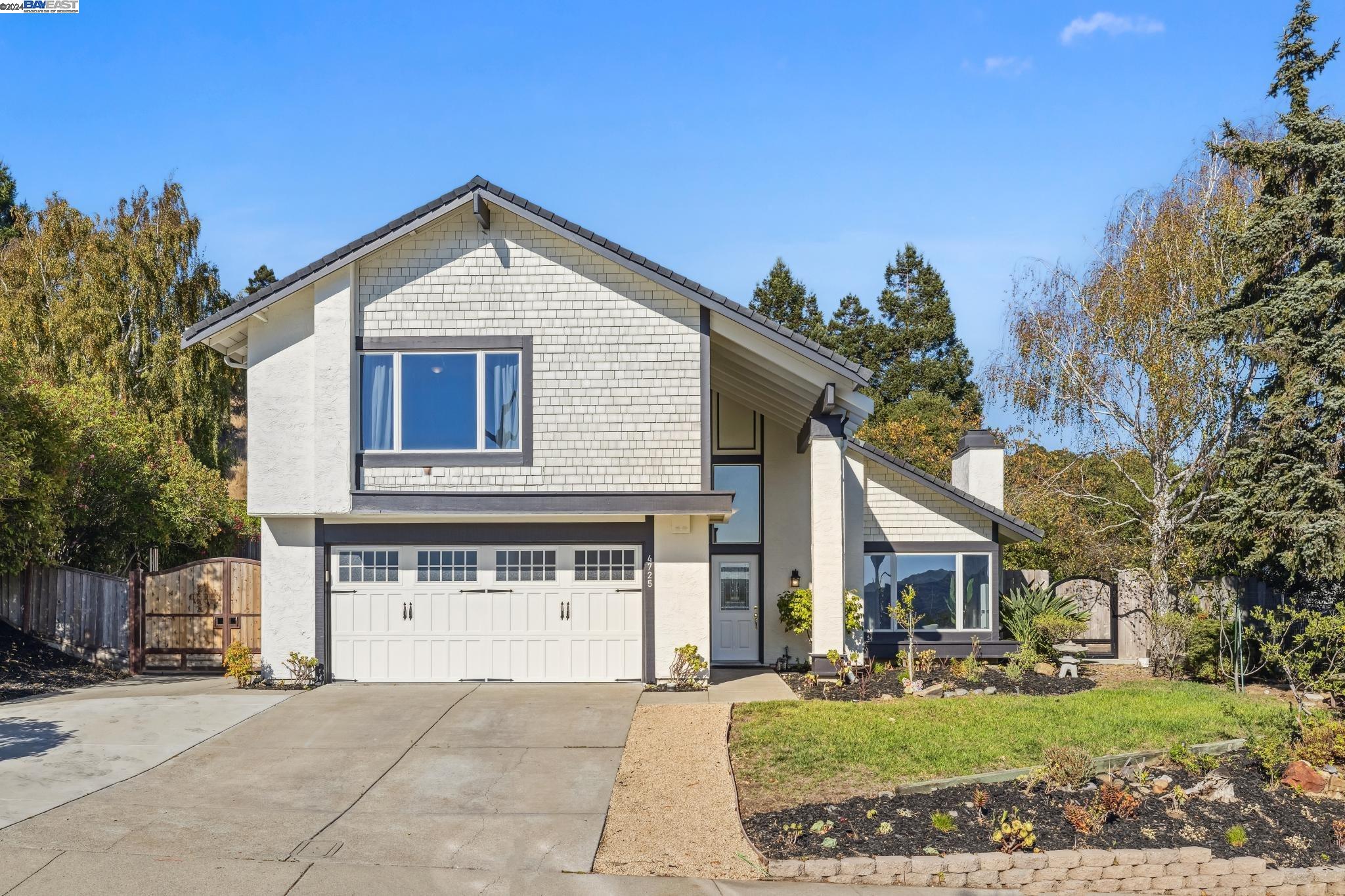 4725 Full Moon Drive