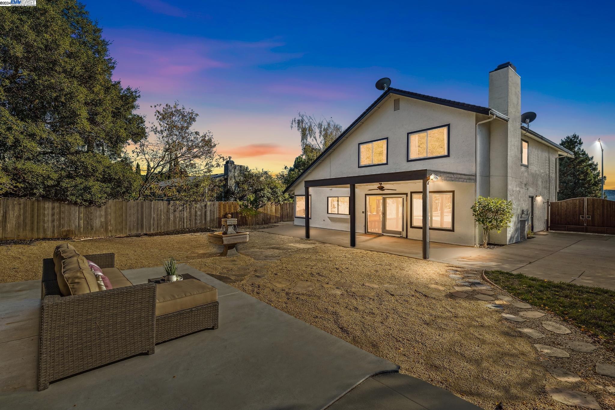 4725 Full Moon Drive