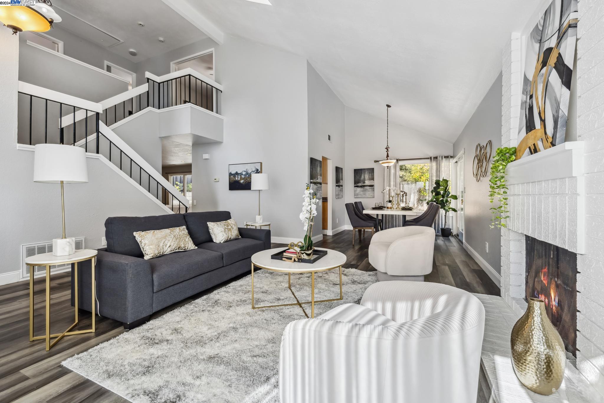 4725 Full Moon Drive
