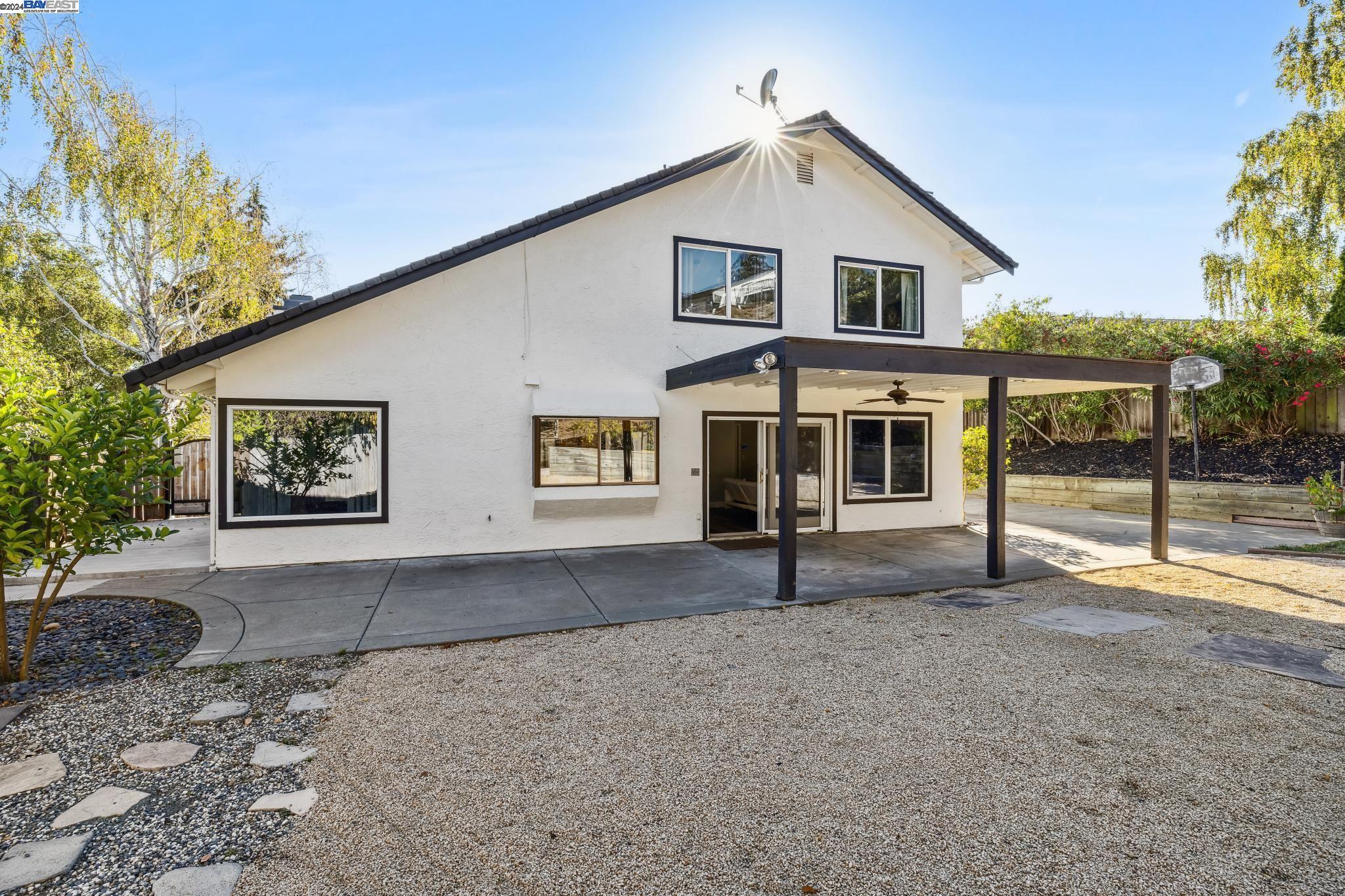 4725 Full Moon Drive