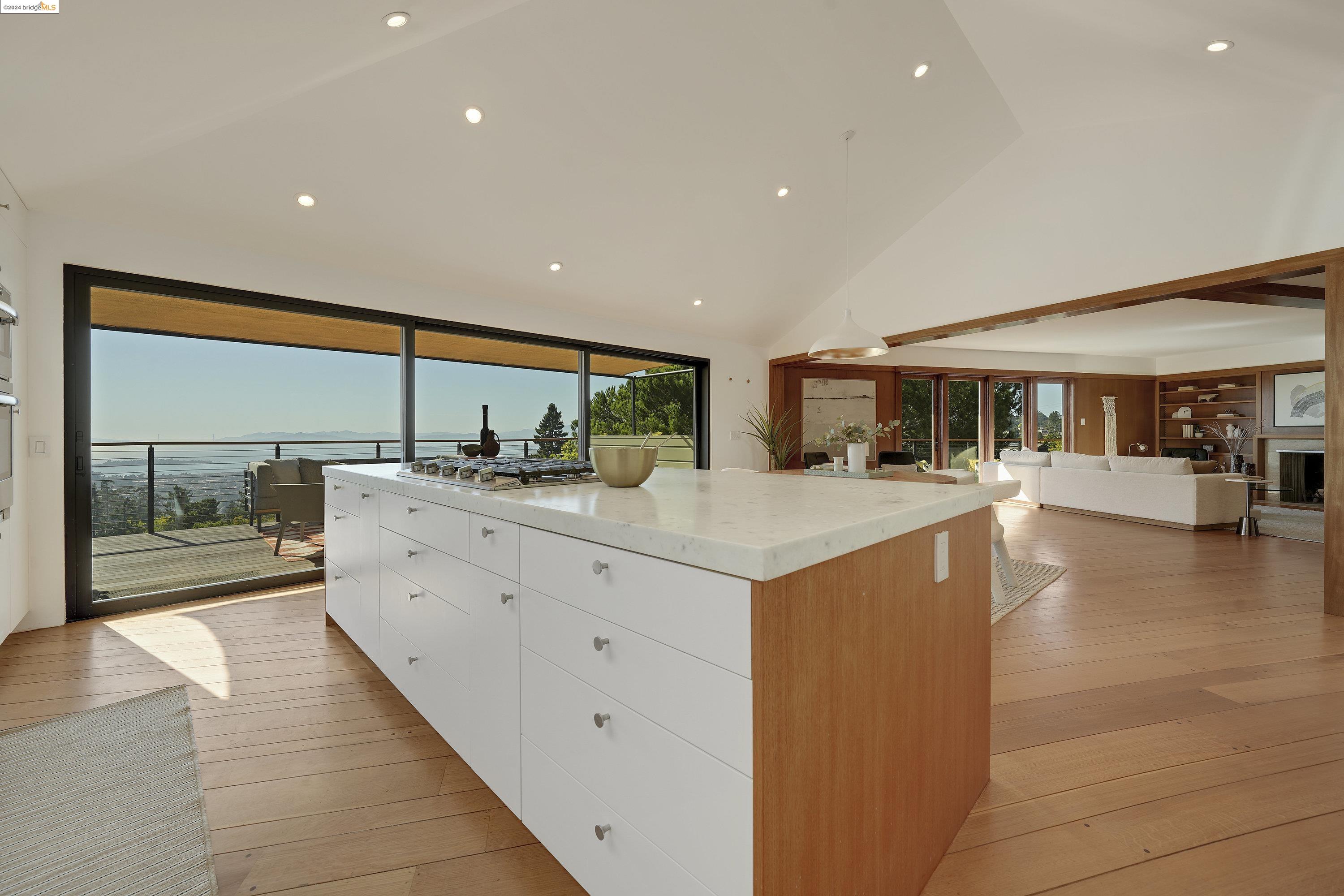 24 Highgate Ct