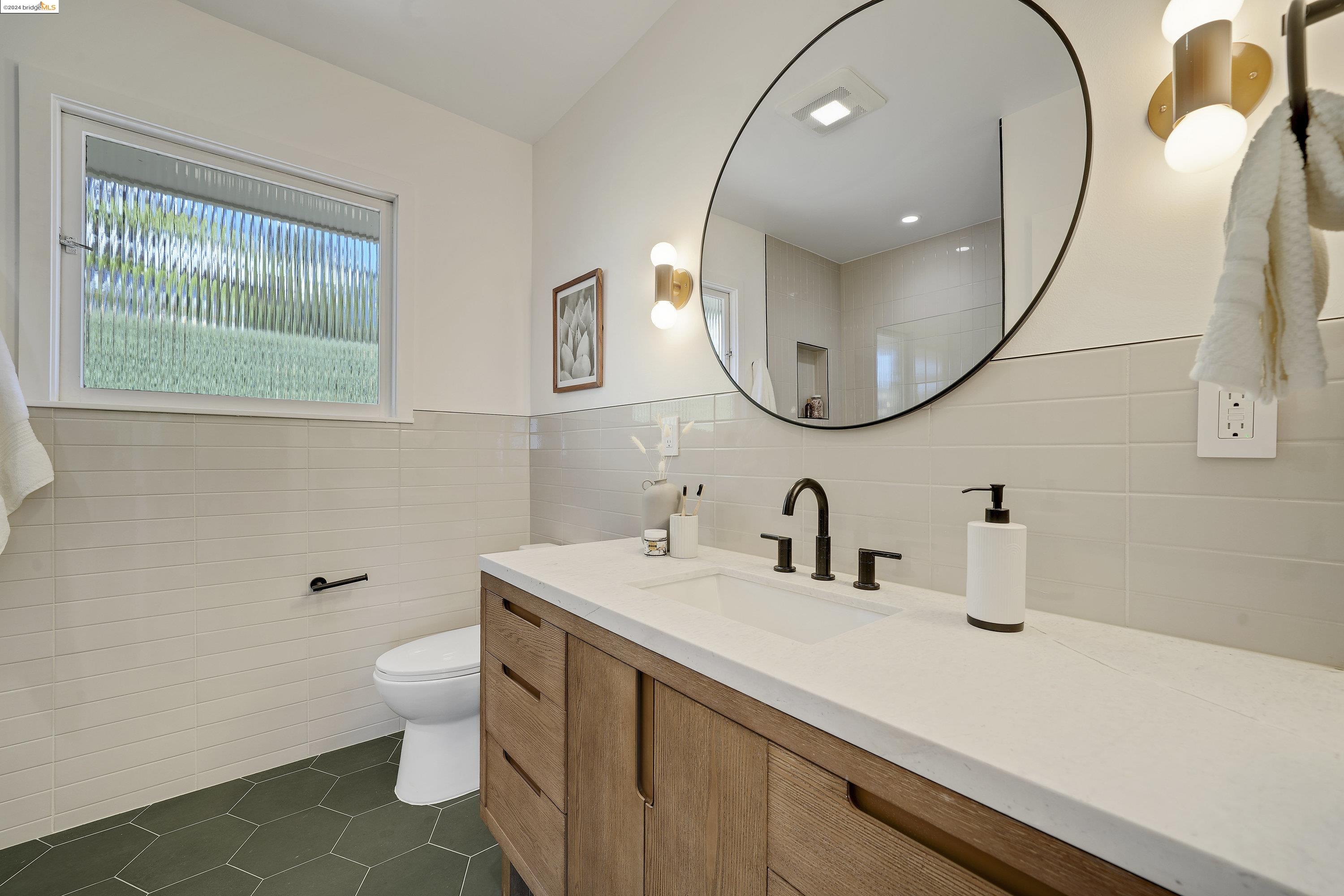 24 Highgate Ct