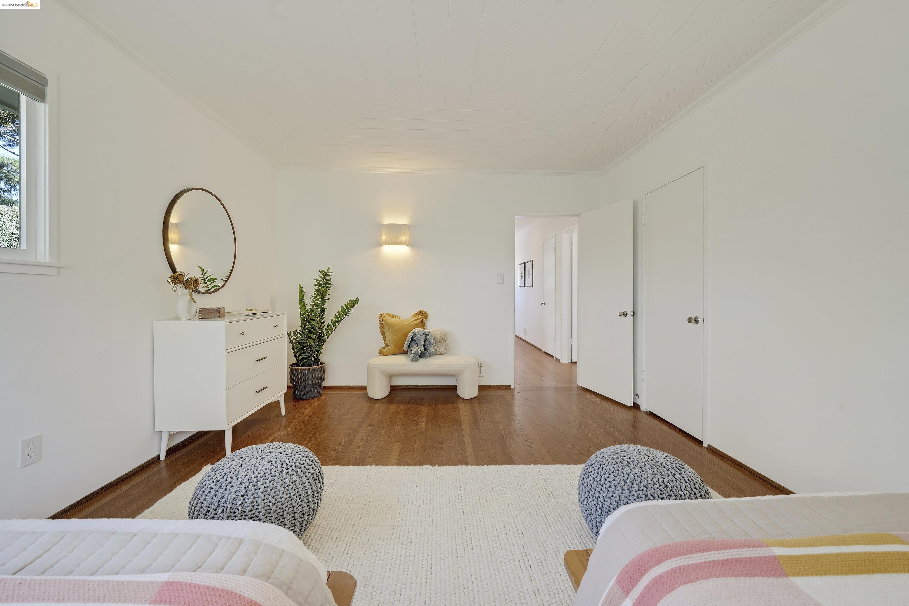 24 Highgate Ct