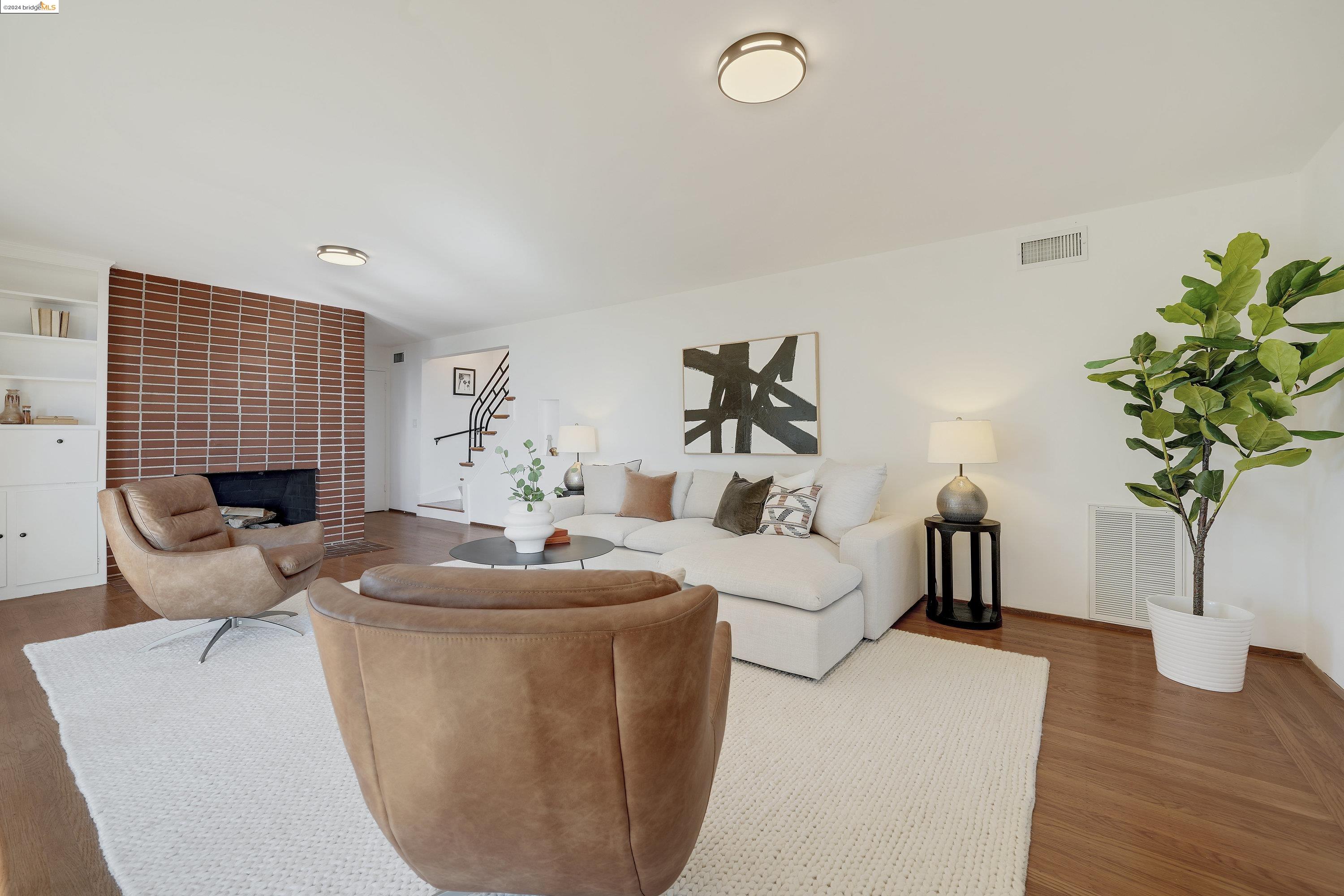24 Highgate Ct