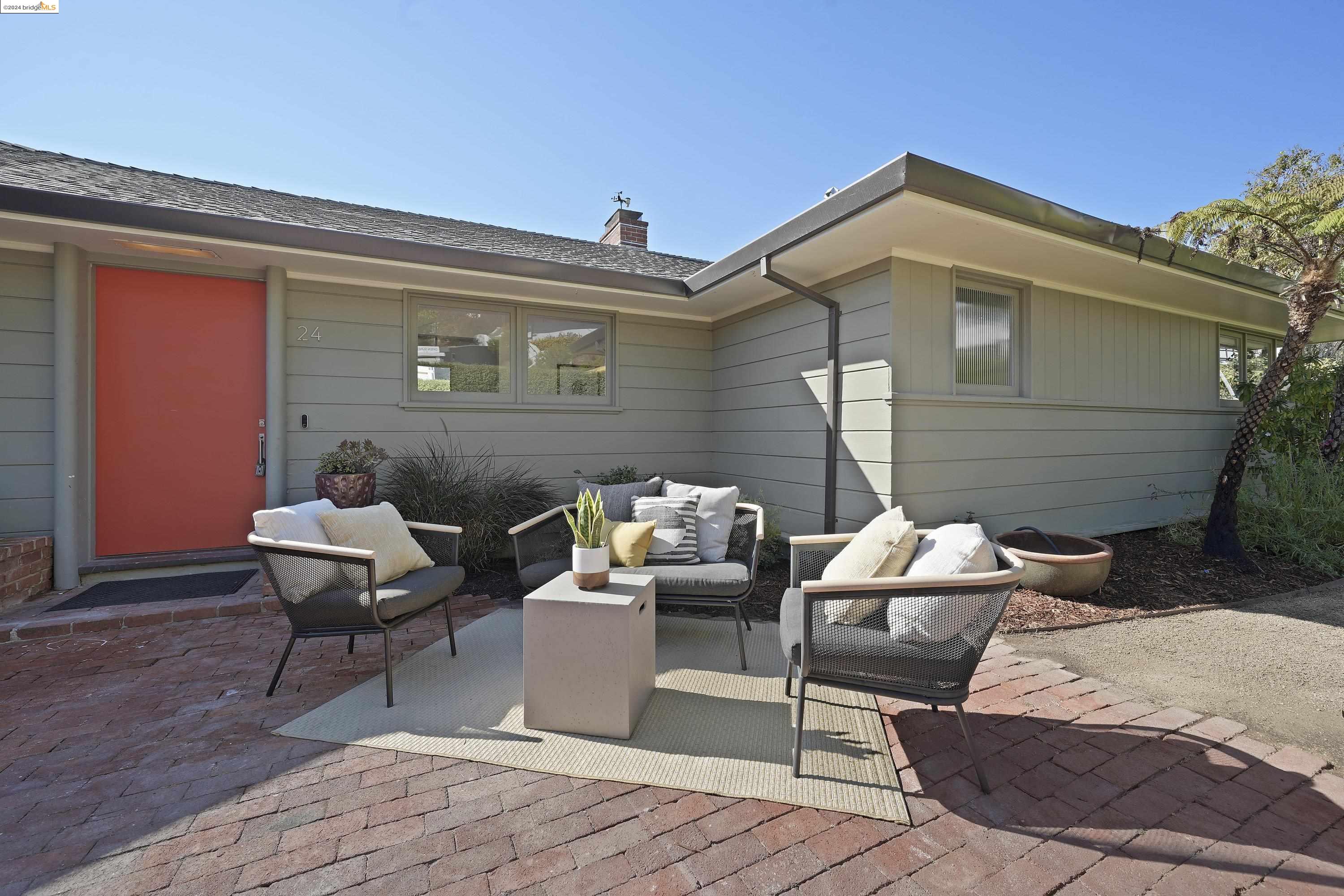 24 Highgate Ct