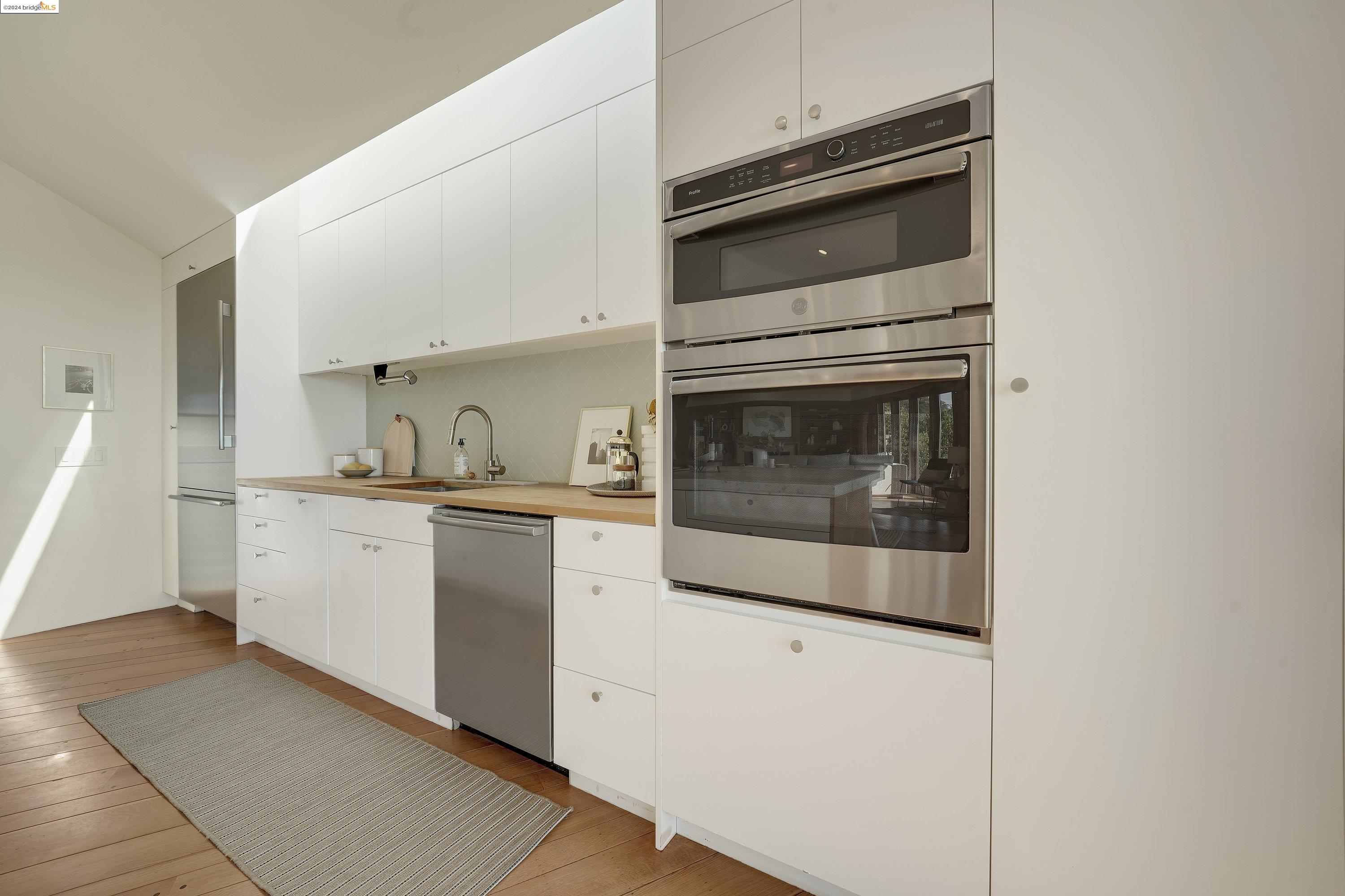 24 Highgate Ct